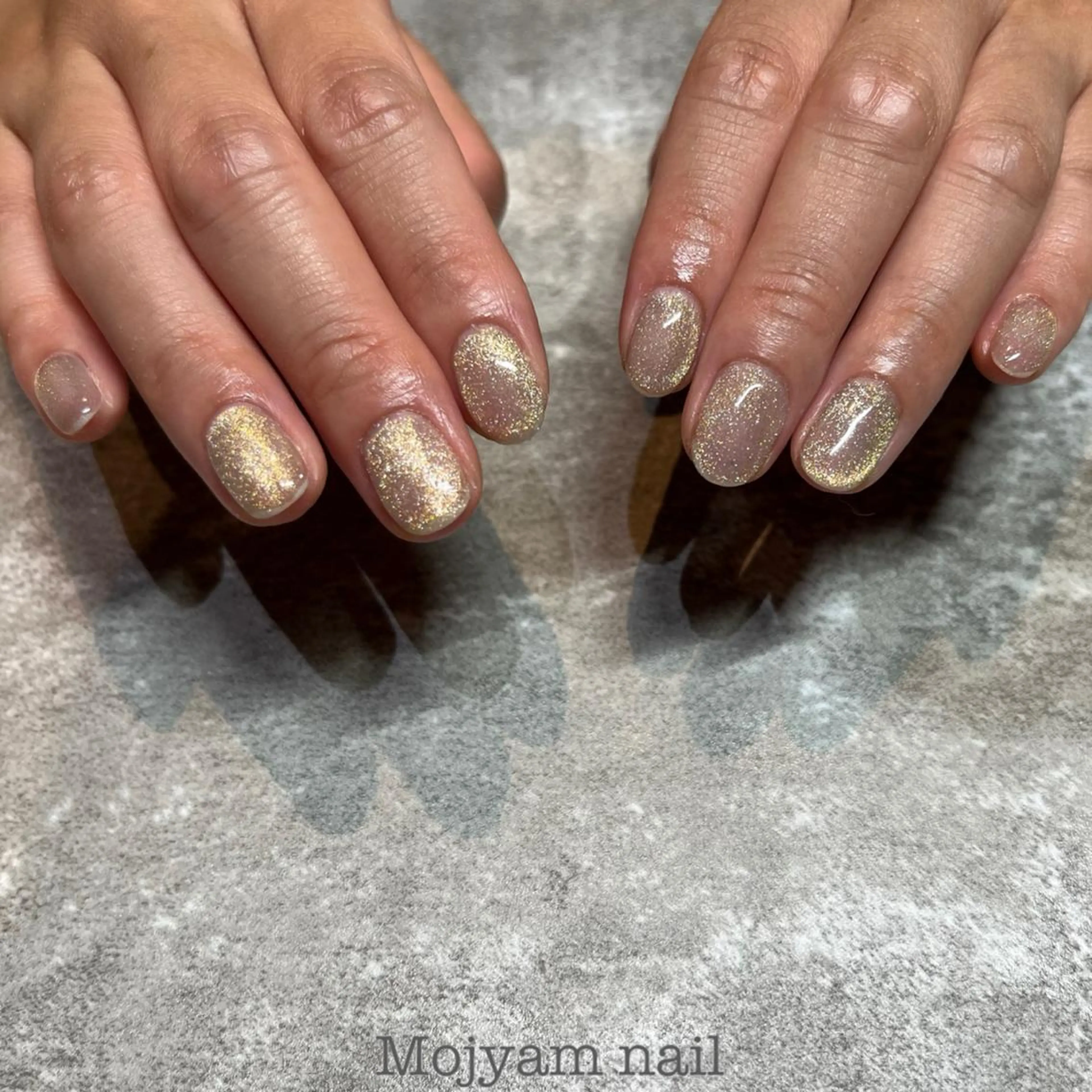 ネイル マグネットネイル ミラーネイル ニュアンスネイル 夏ネイル ハンドネイル Mojyam nail所属・松本 実咲のネイルデザイン