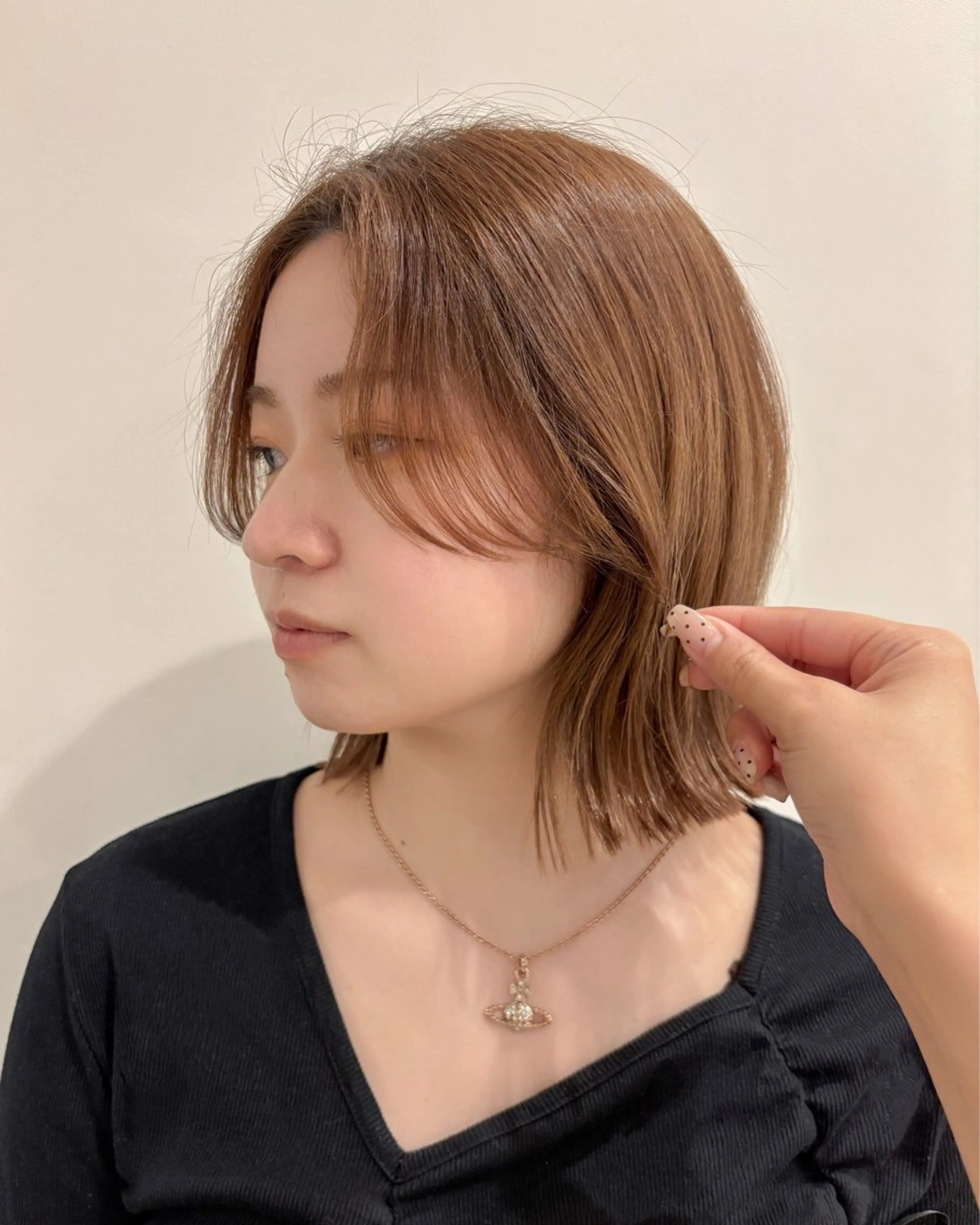 ショート 韓国ボブ/顔周り/べ ージュ/織田百華🎀のヘアスタイル