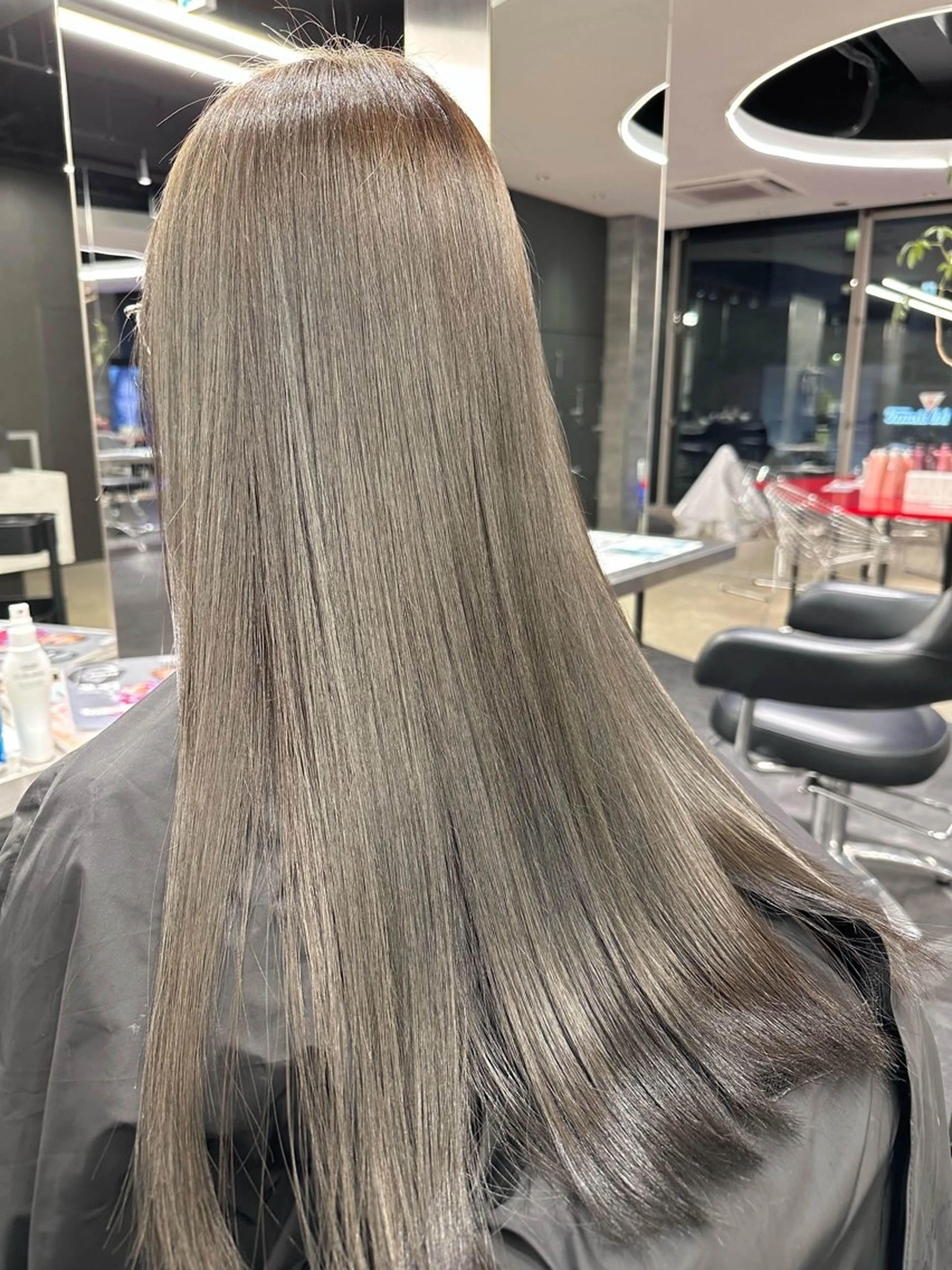 ロング カラー CREST所属・谷口 怜音のヘアスタイル