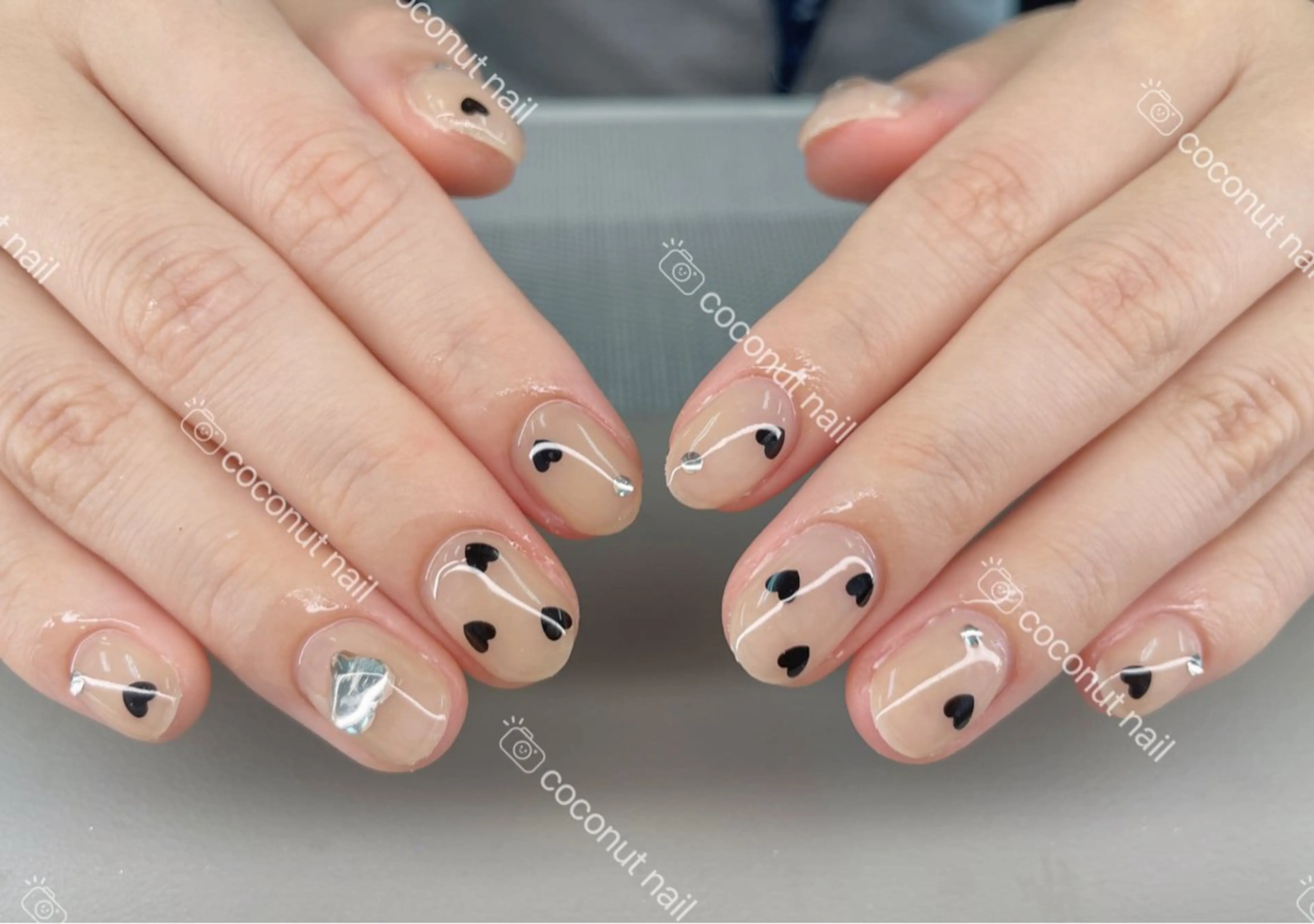 ネイル ハンドネイル 神田 ココナッツのネイルデザイン