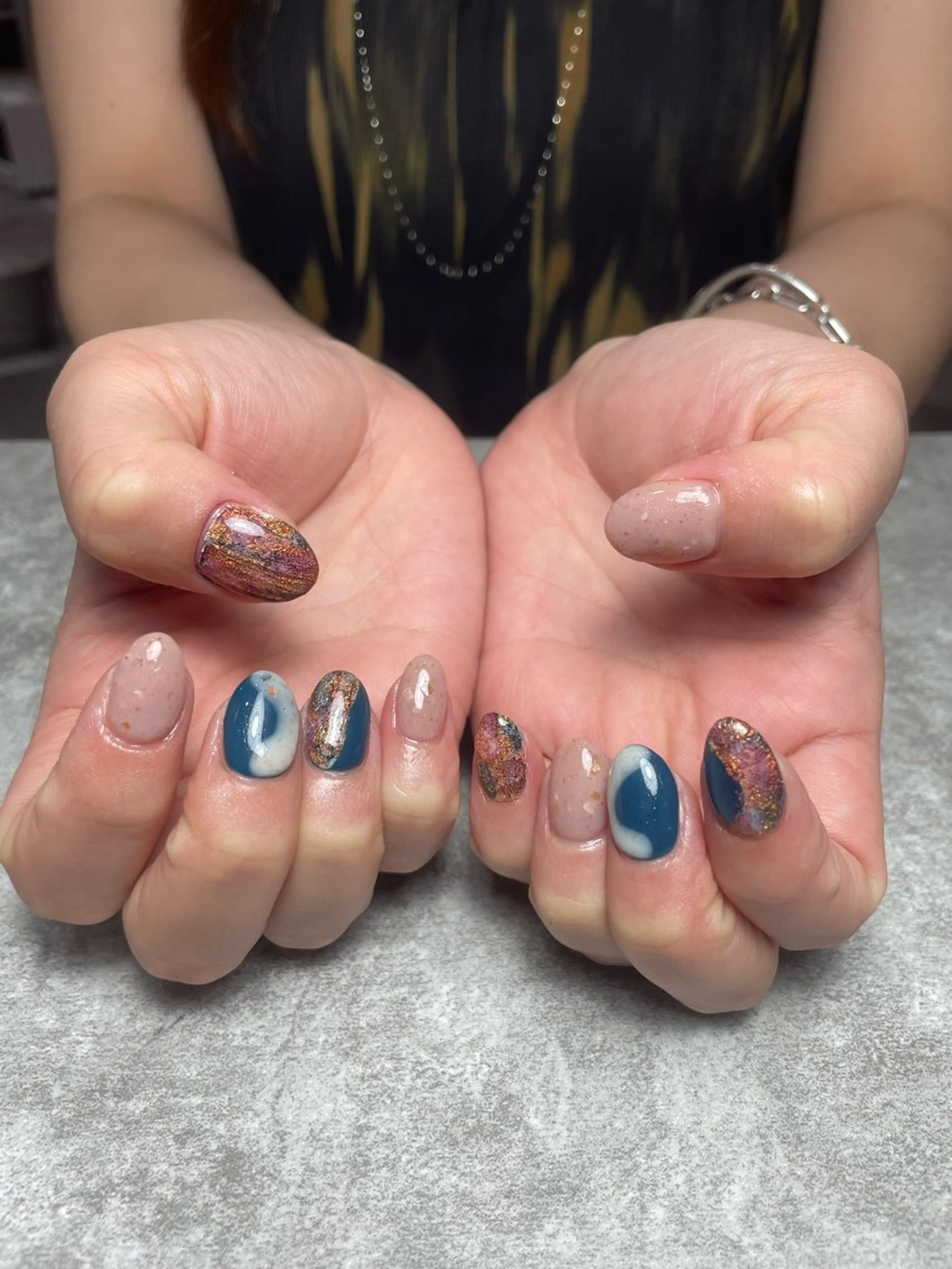 ネイル ハンドネイル 酒井 由奈のネイルデザイン