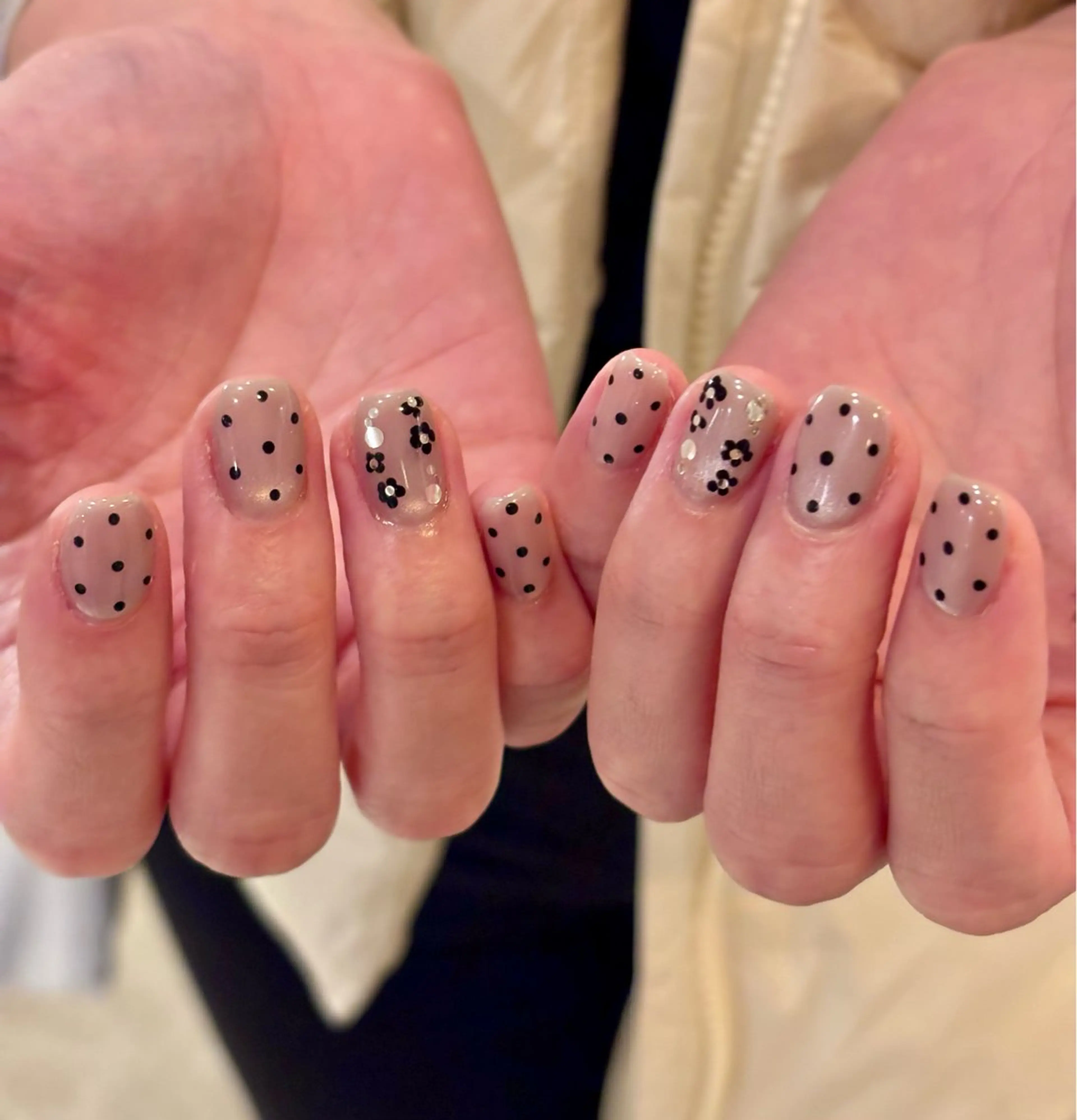 ネイル ハンドネイル scre as Etelのネイルデザイン