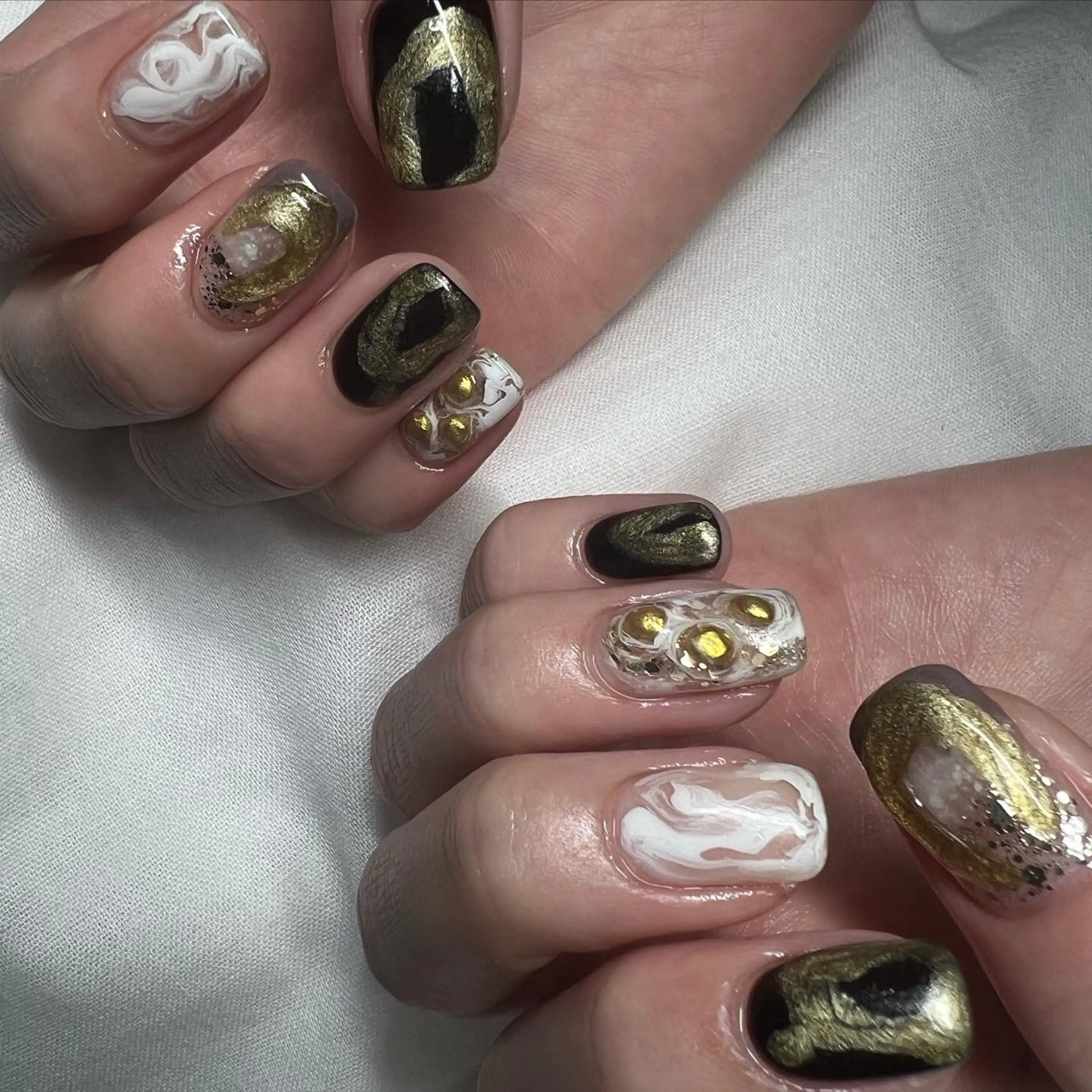 ネイル Ajuga. 太田 さやかのネイルデザイン