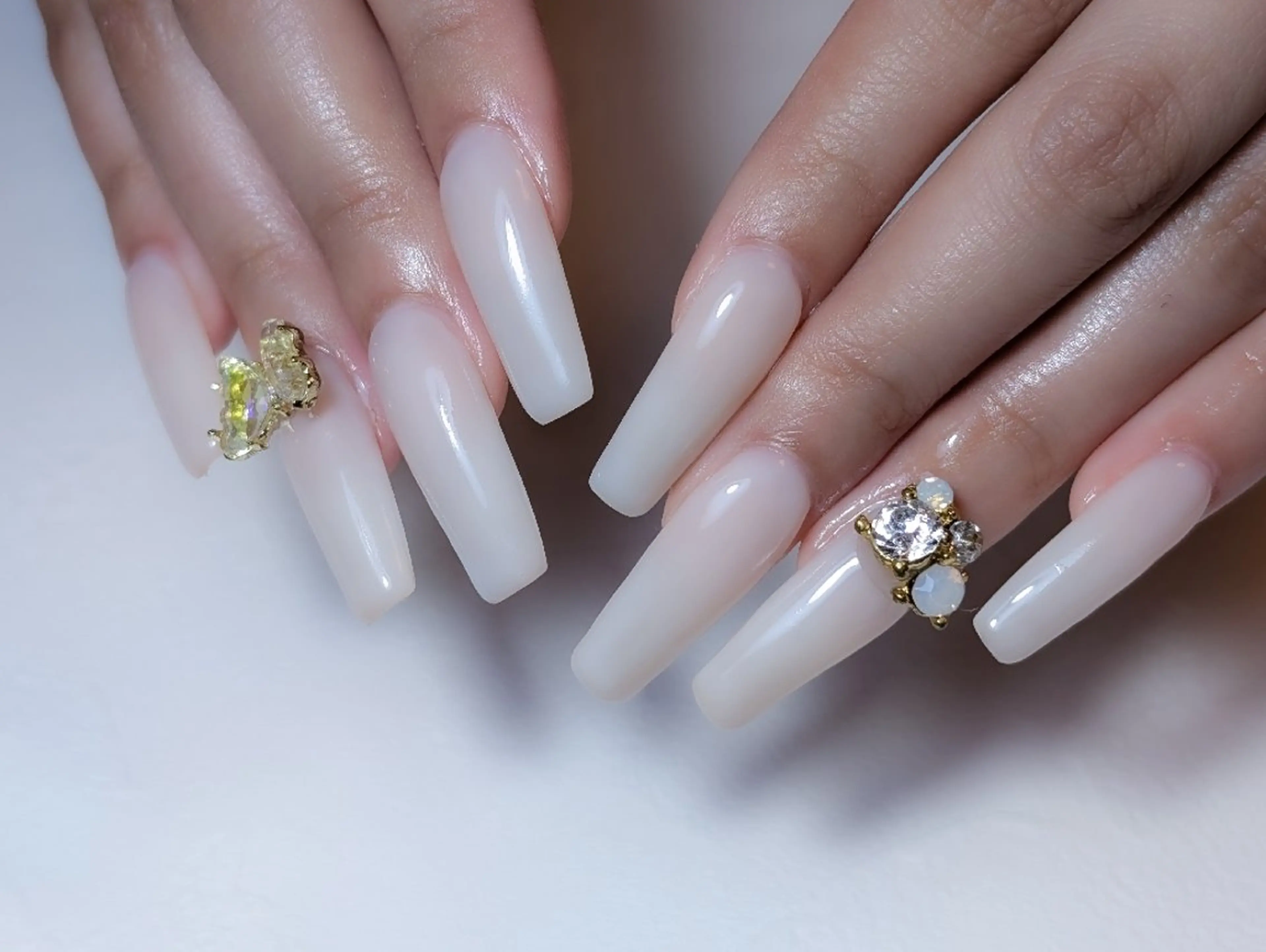 ネイル LICO(ﾘｺ) ▶ ﾈｲﾗﾘｳﾑ ﾎﾇｱのネイルデザイン