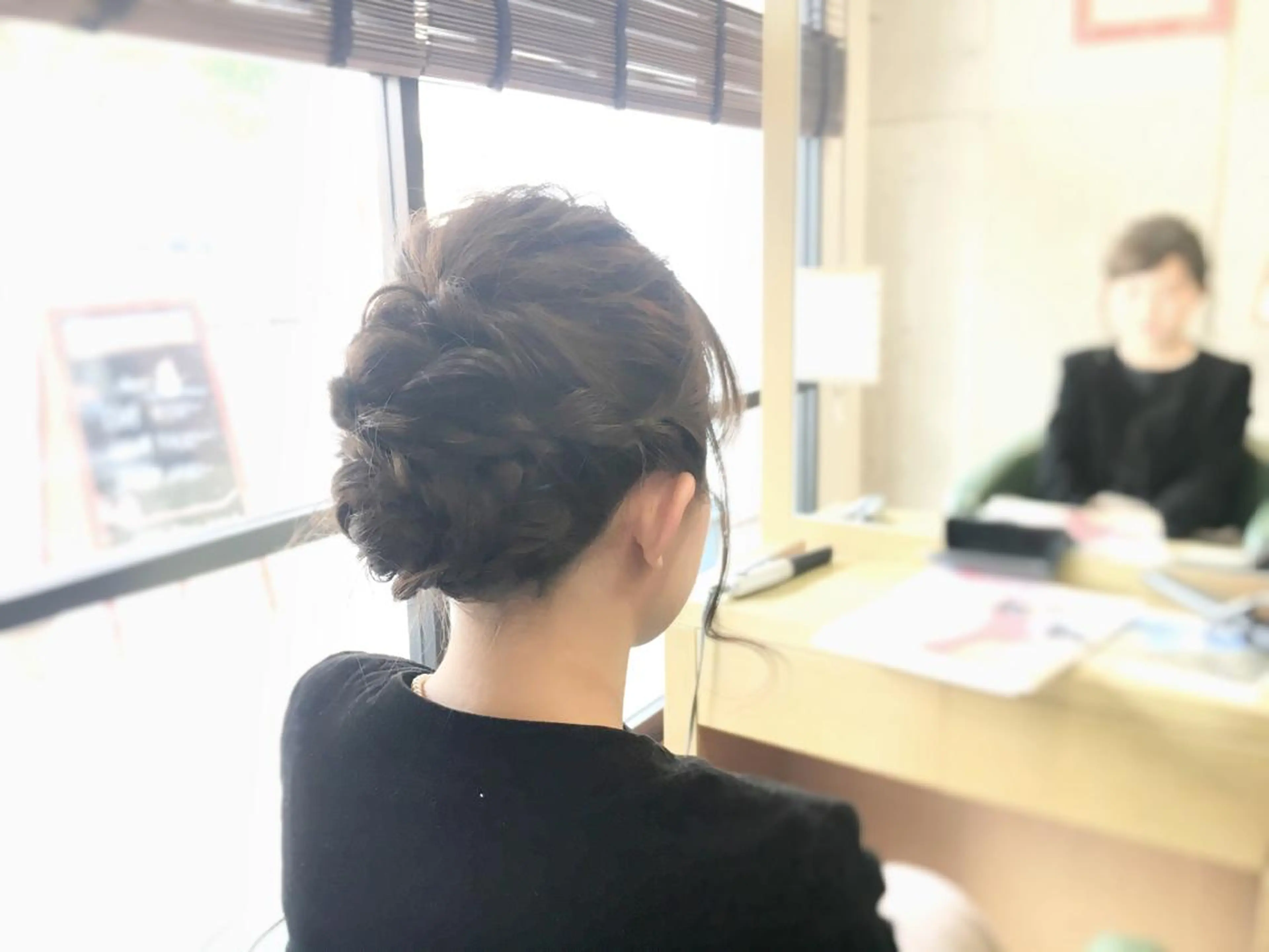 ロング カラー パーマ ヘアアレンジ ツイスパ・波巻き 🩵片平和香奈のヘアスタイル