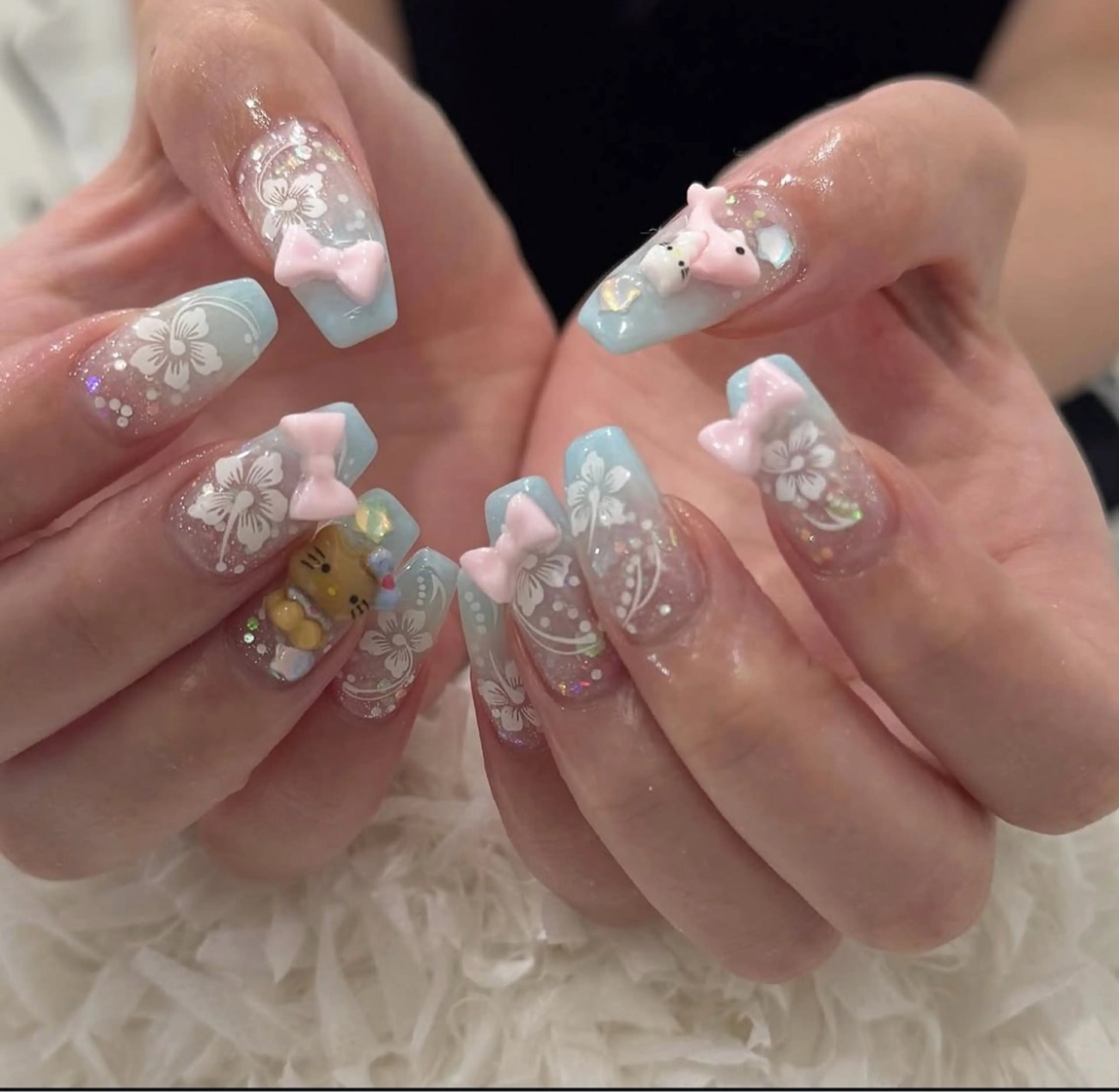 ネイル ハンドネイル BERA NAILSのネイルデザイン