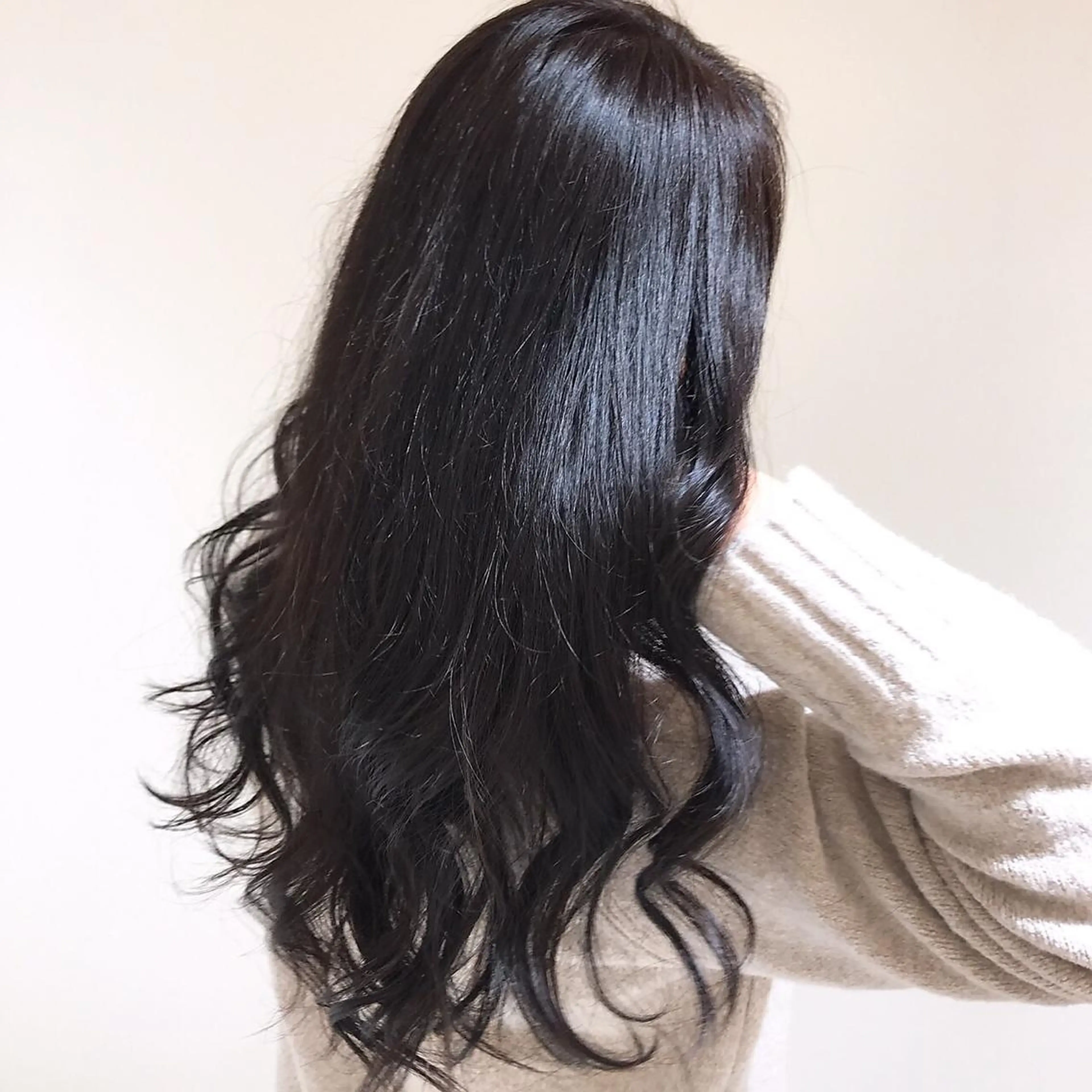 ロング カラー GOLD BLACK所属・究極の艶髪！ 艶神！大矢祥央のヘアスタイル