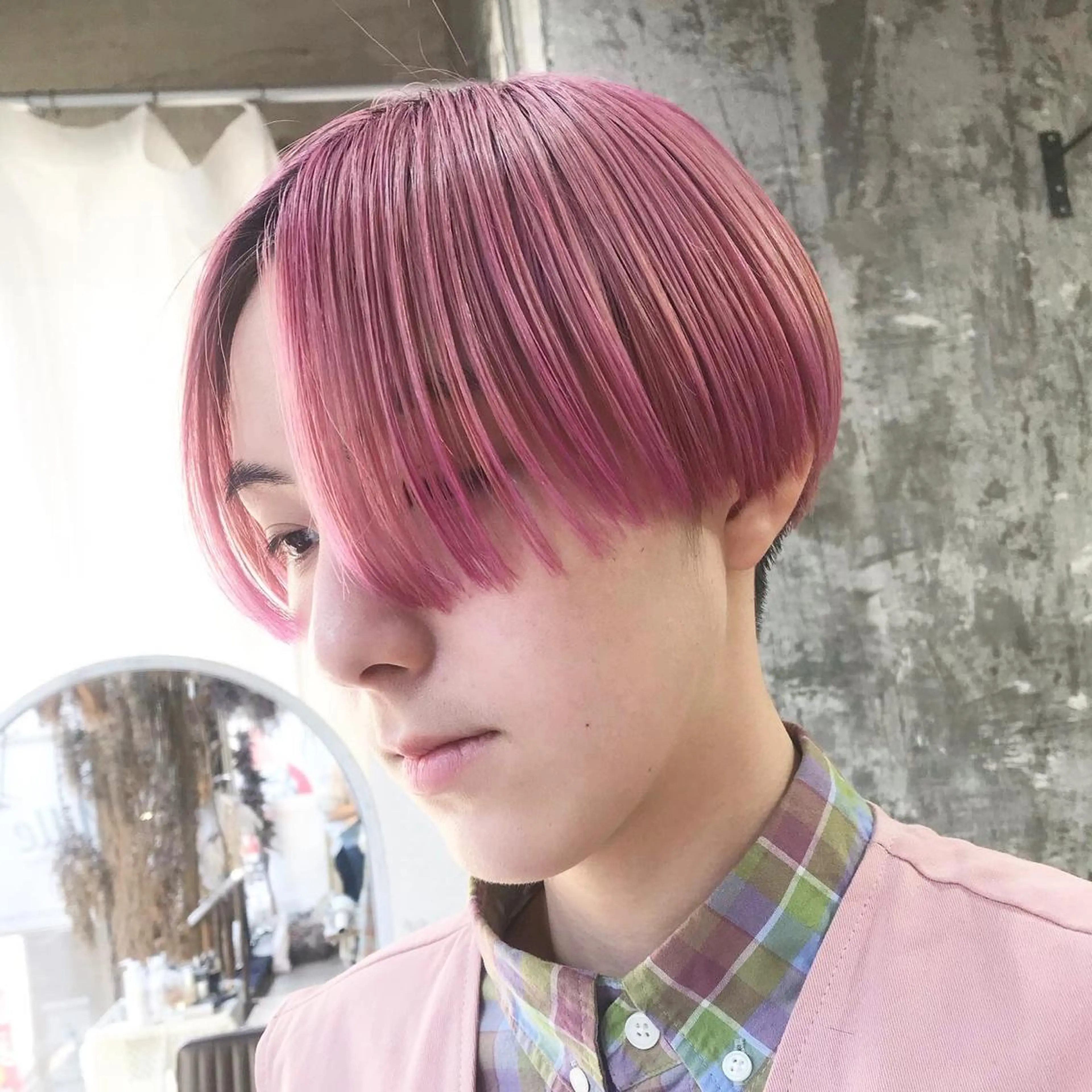 ショート カラー suvvy hairsalonのヘアスタイル