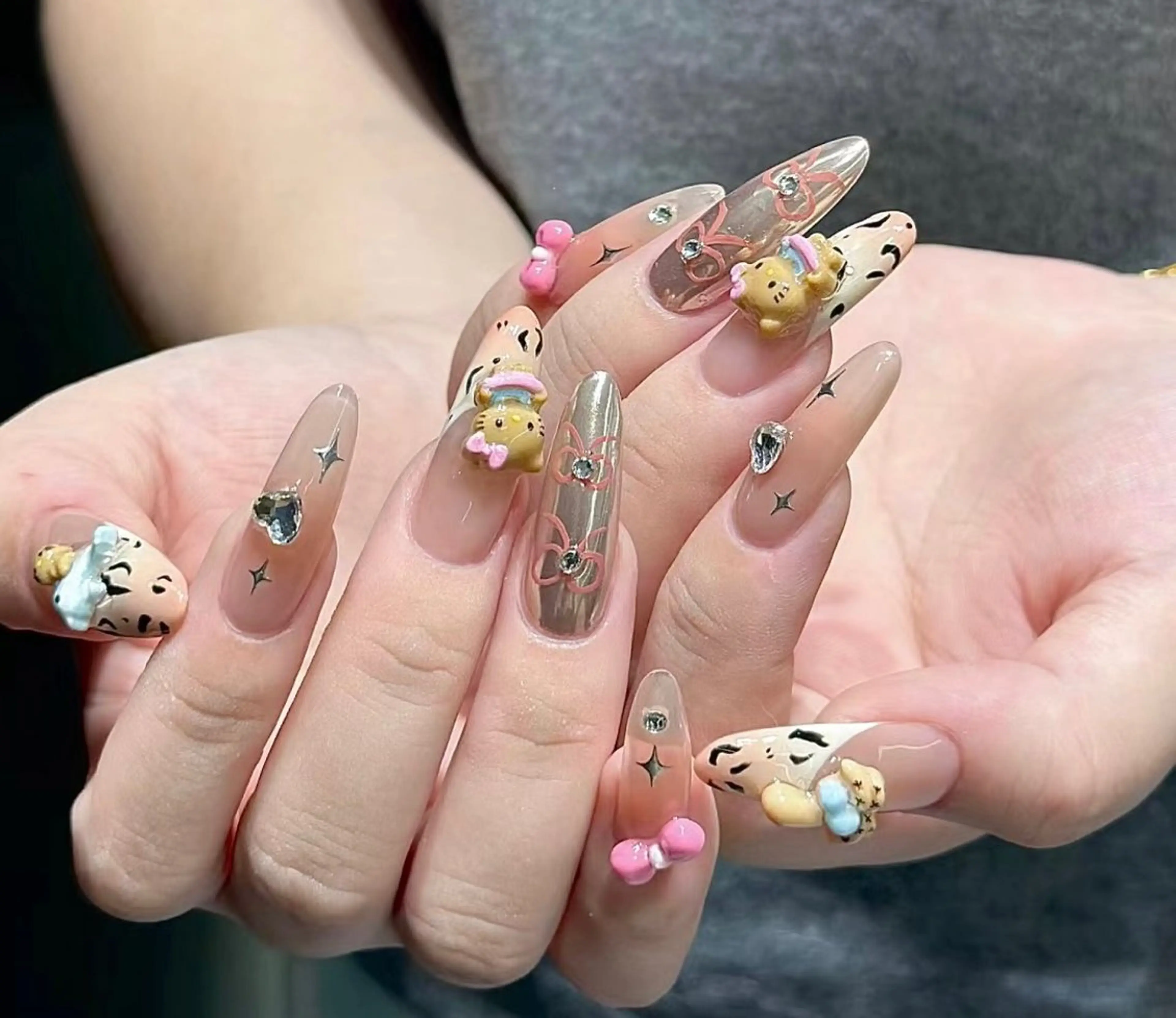 ネイル ハンドネイル ハンドケア 🍑 momo_nailのネイルデザイン