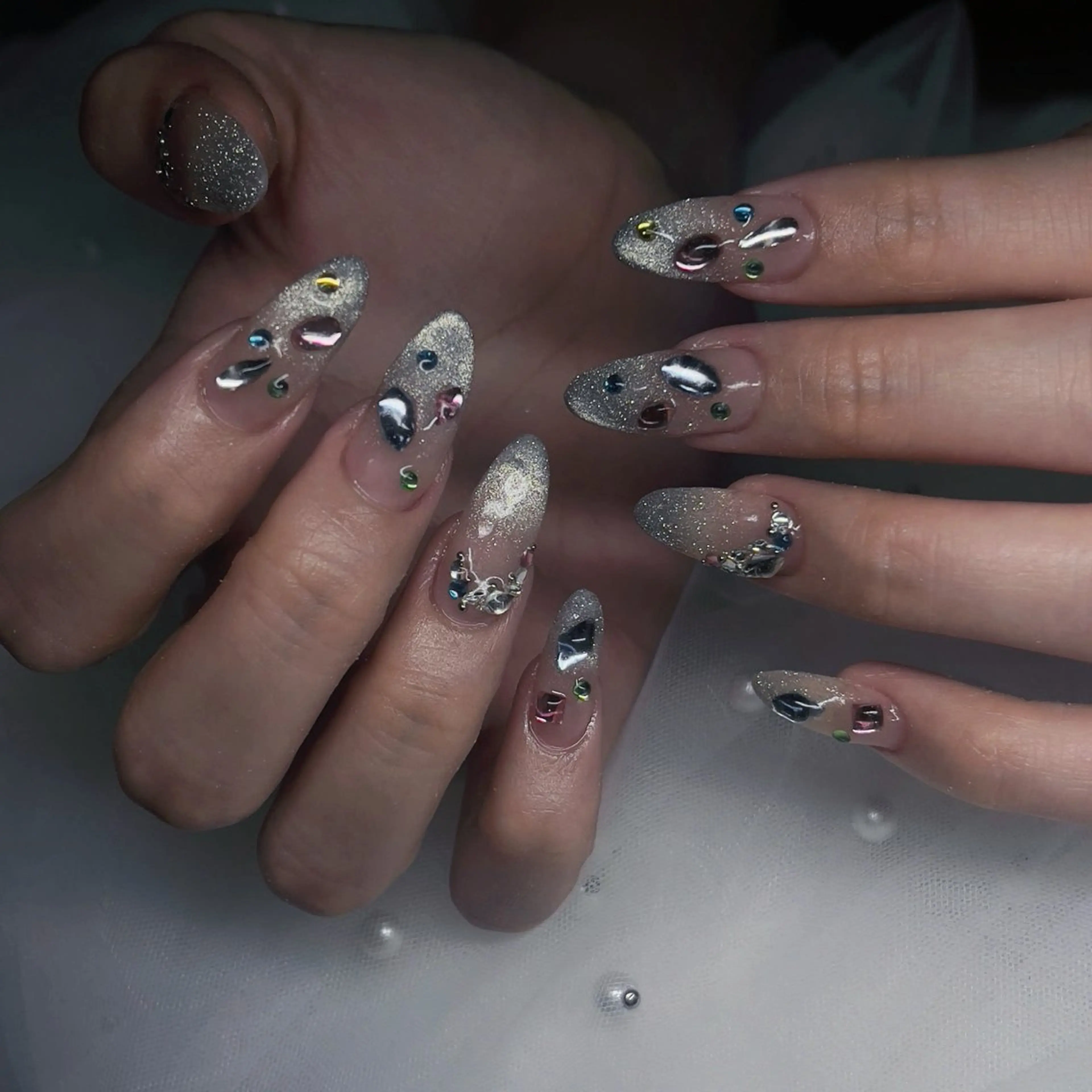 ネイル アートネイル 長さ出し フレンチネイル ジェルネイル グラデーション ハンドネイル NAILS BAR SHINJUKUのネイルデザイン