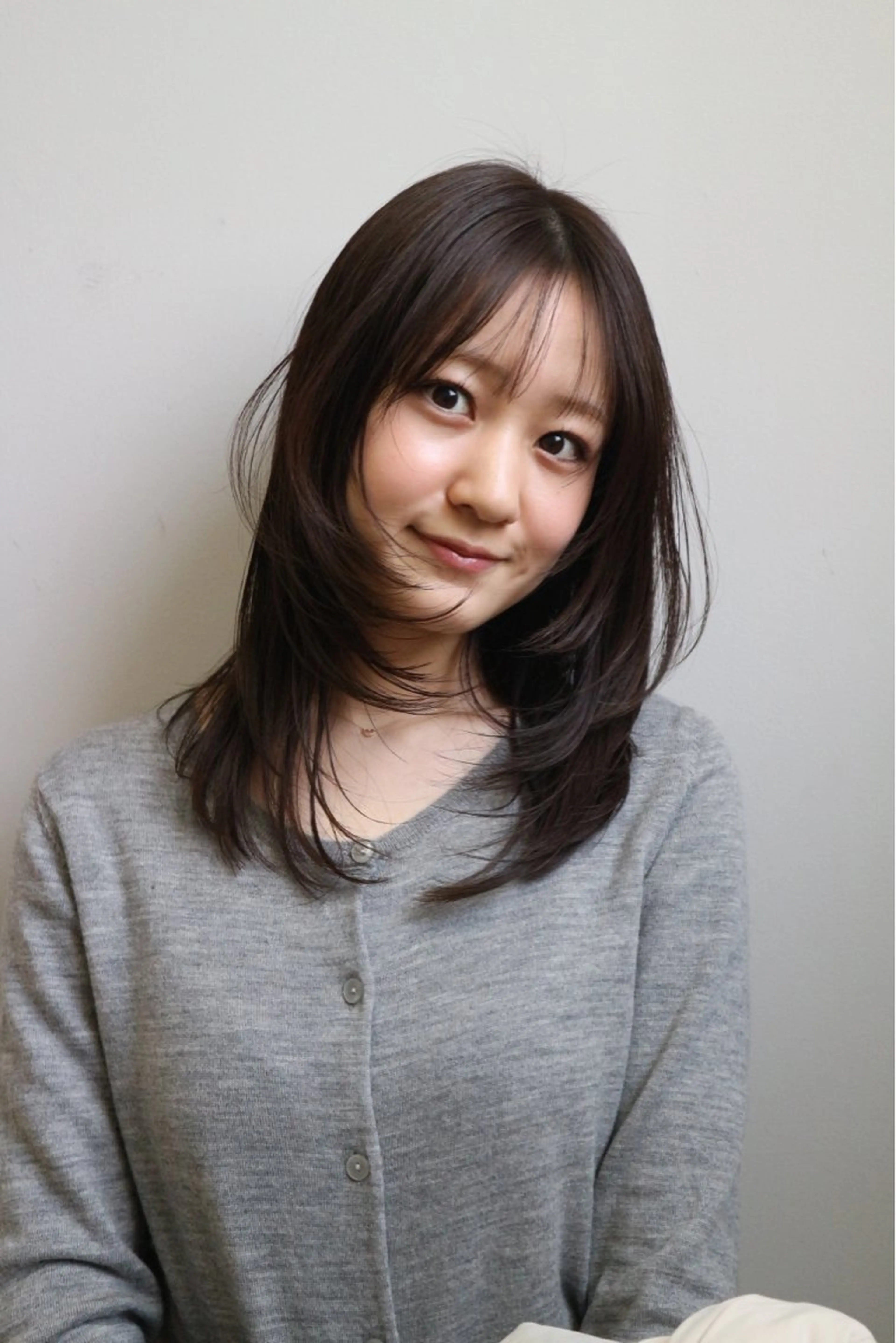 セミロング カラー DOULAQ所属・AKO .のヘアスタイル