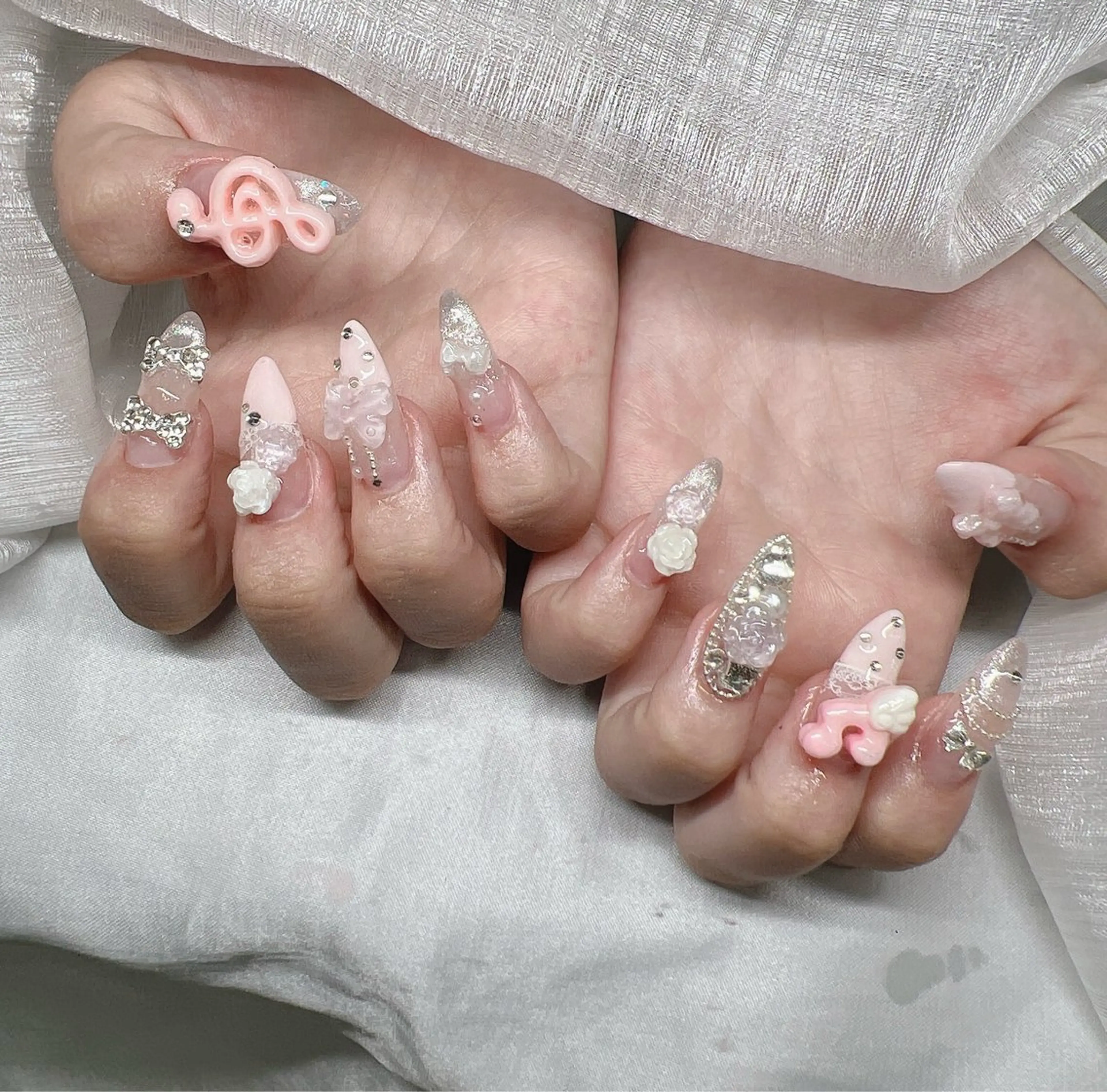 ネイル ハンドネイル Lee Nailsのネイルデザイン