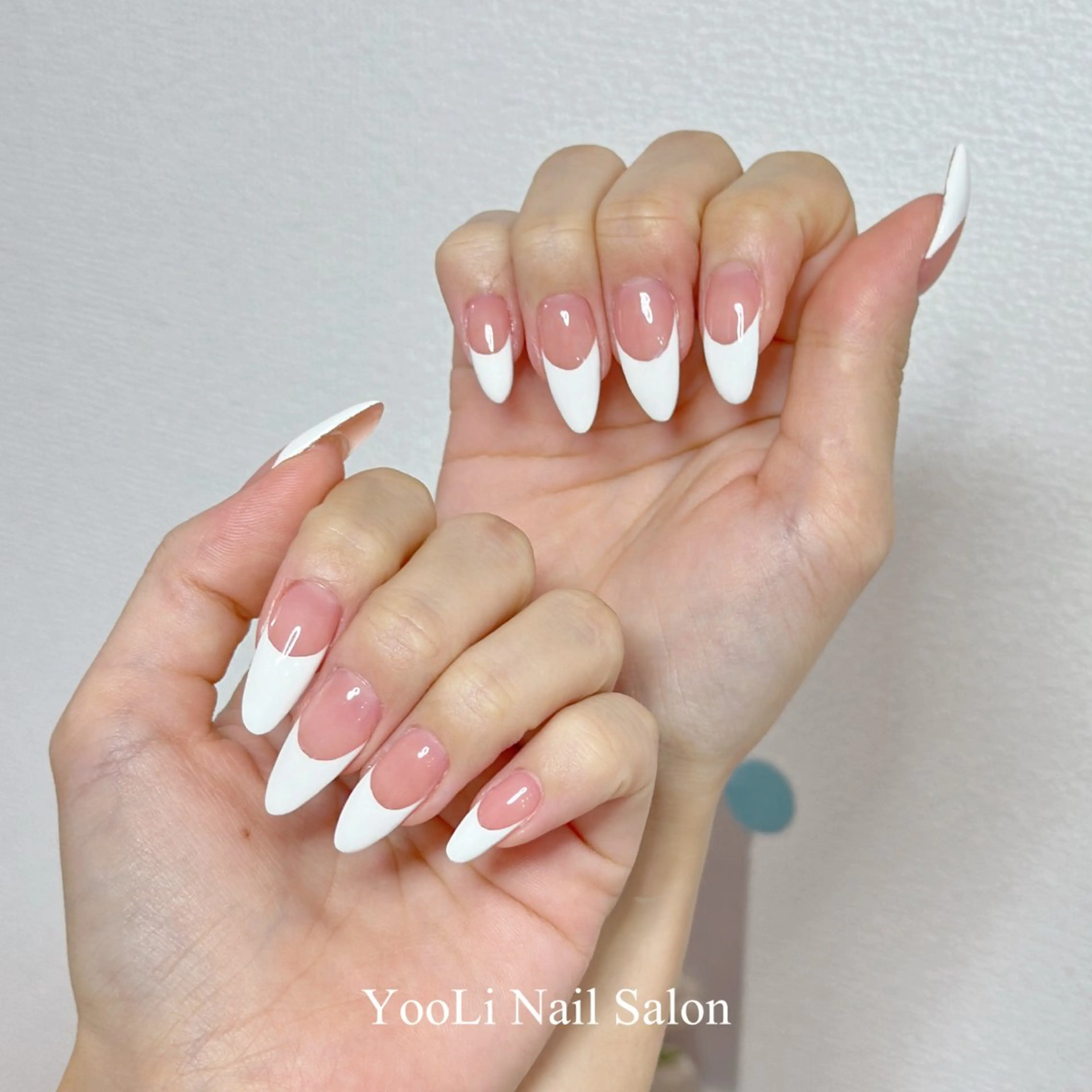 ネイル オーロラネイル チークネイル フレンチネイル ガラスフレンチ グラデーション 🎀 あやのネイルデザイン