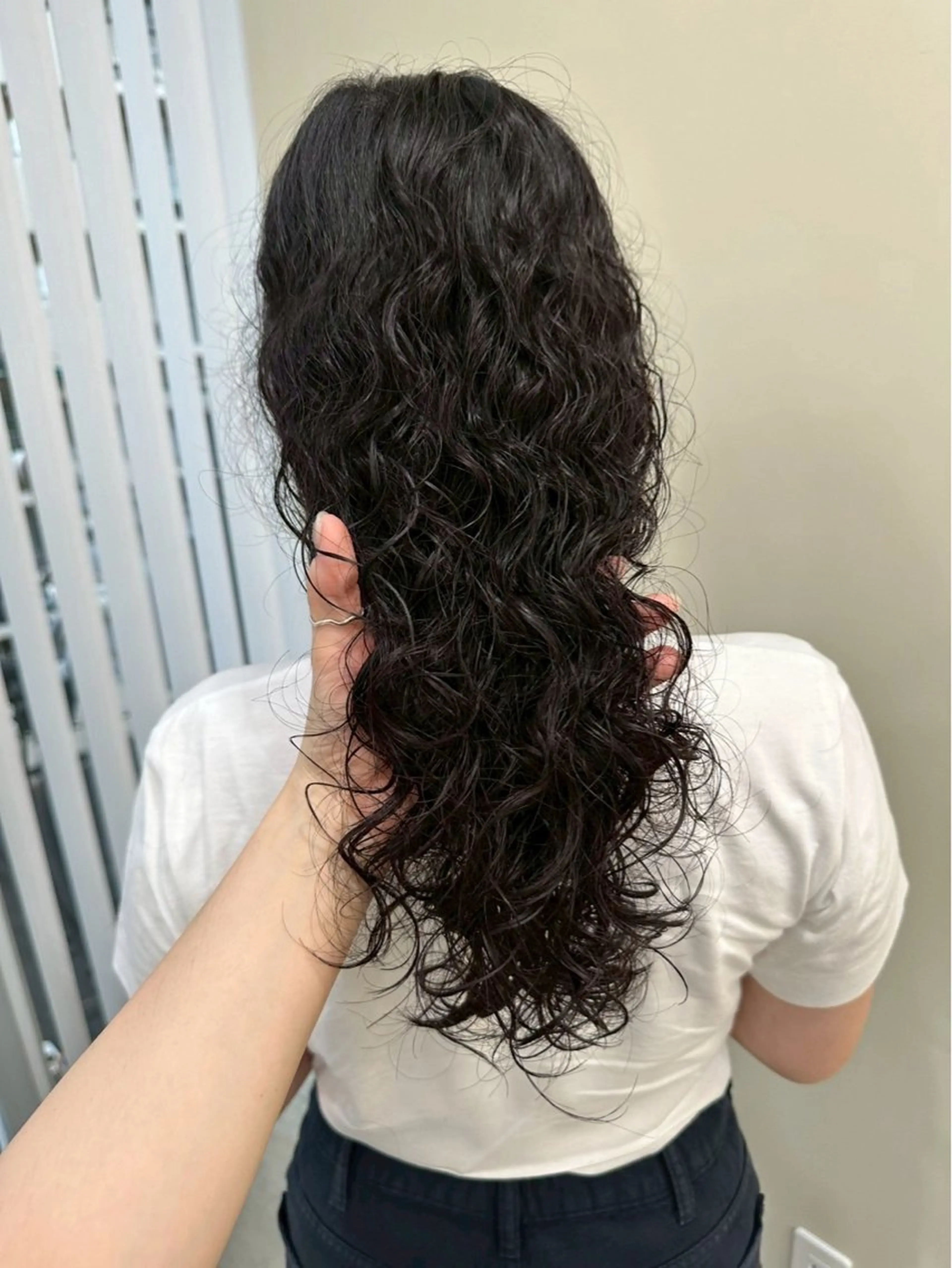 ロング パーマ パーマ 🪽ゆな 🪽のヘアスタイル