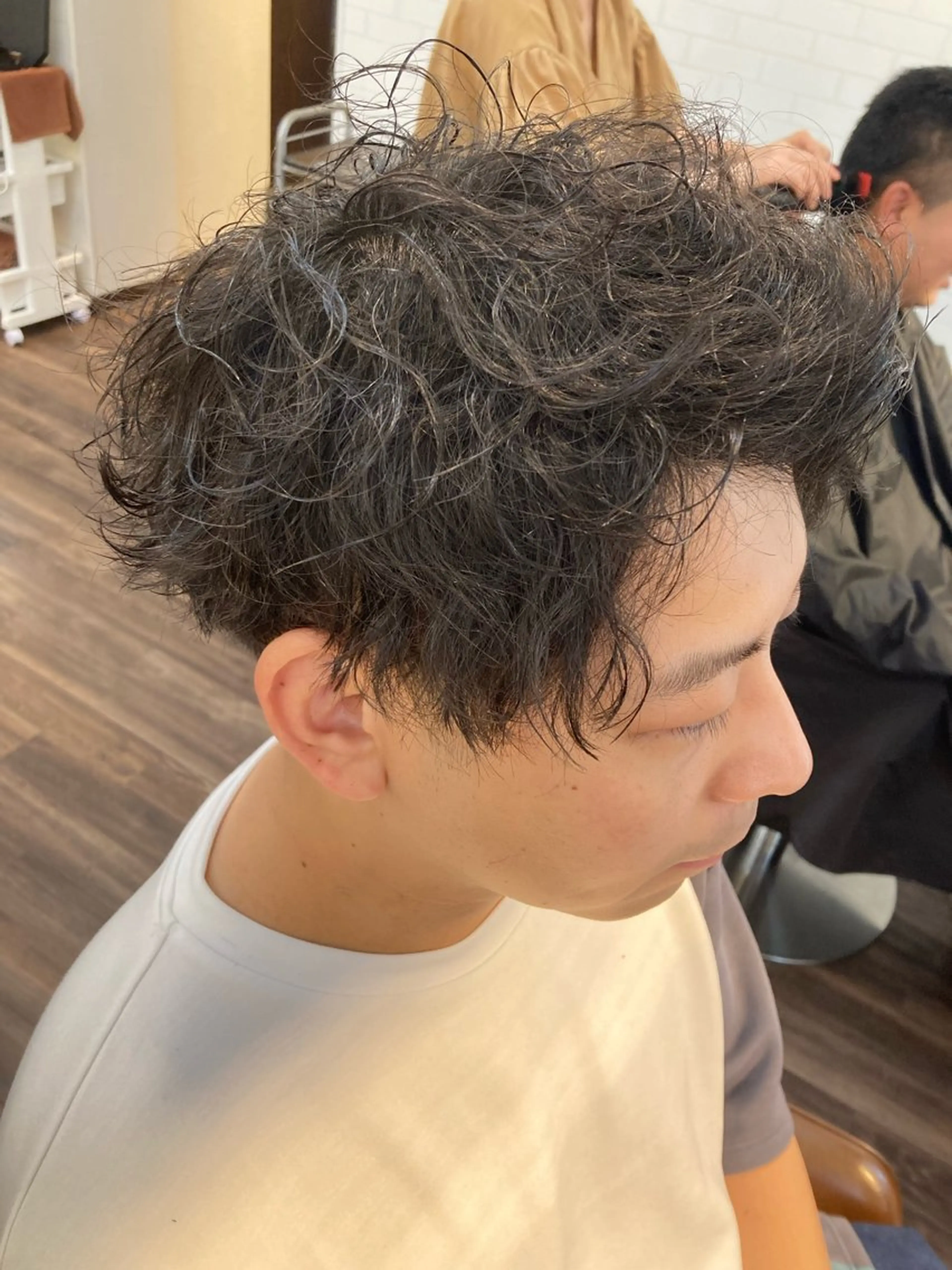 メンズ メンズパーマ カット パーマ 緑地公園美容室 neohairのヘアスタイル