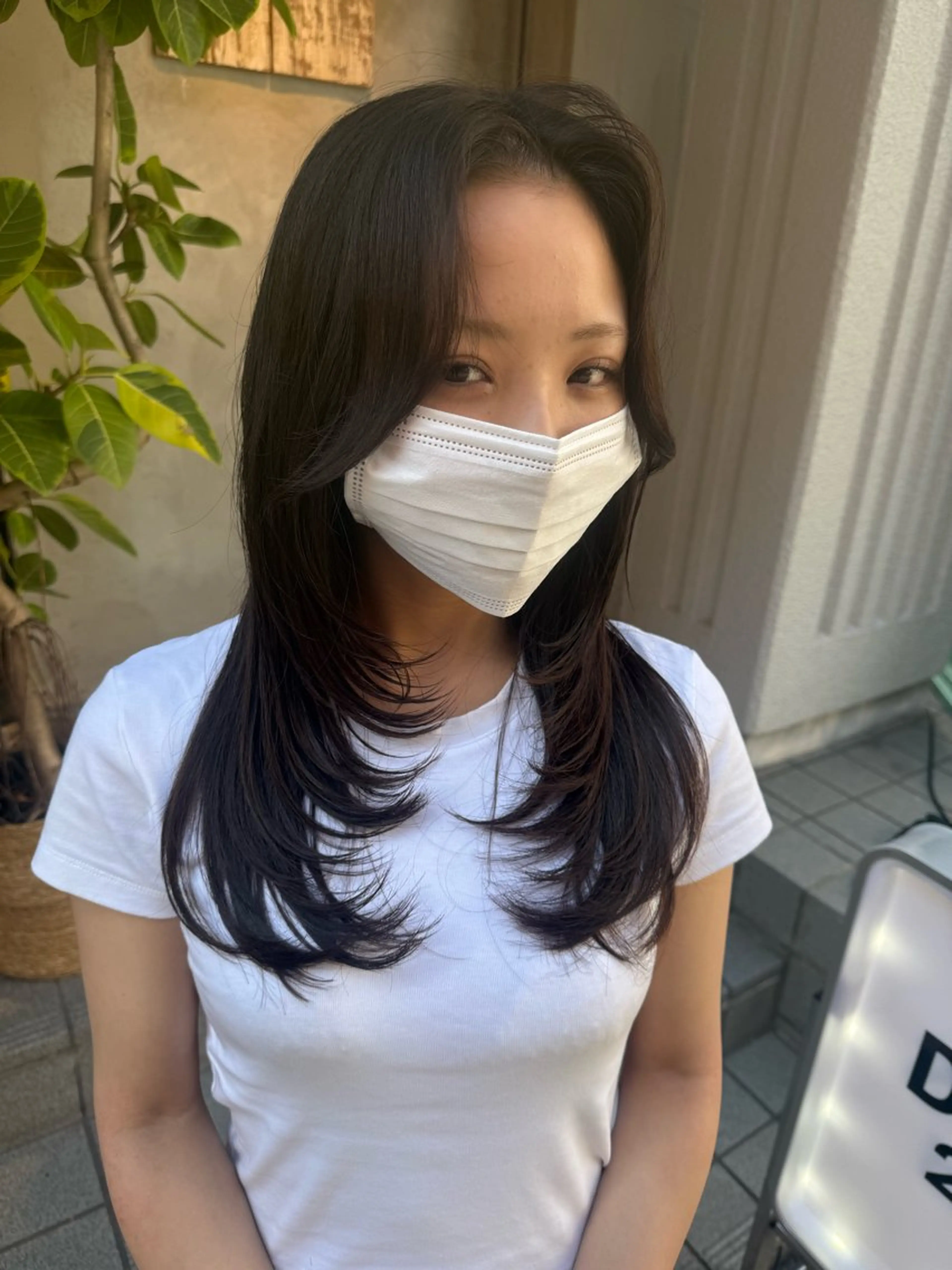 セミロング 顔まわりレイヤー 顔周りカット レイヤーカット カット ヘアカラー 【副店長】DAYS 2nd 久木山湧也のヘアスタイル