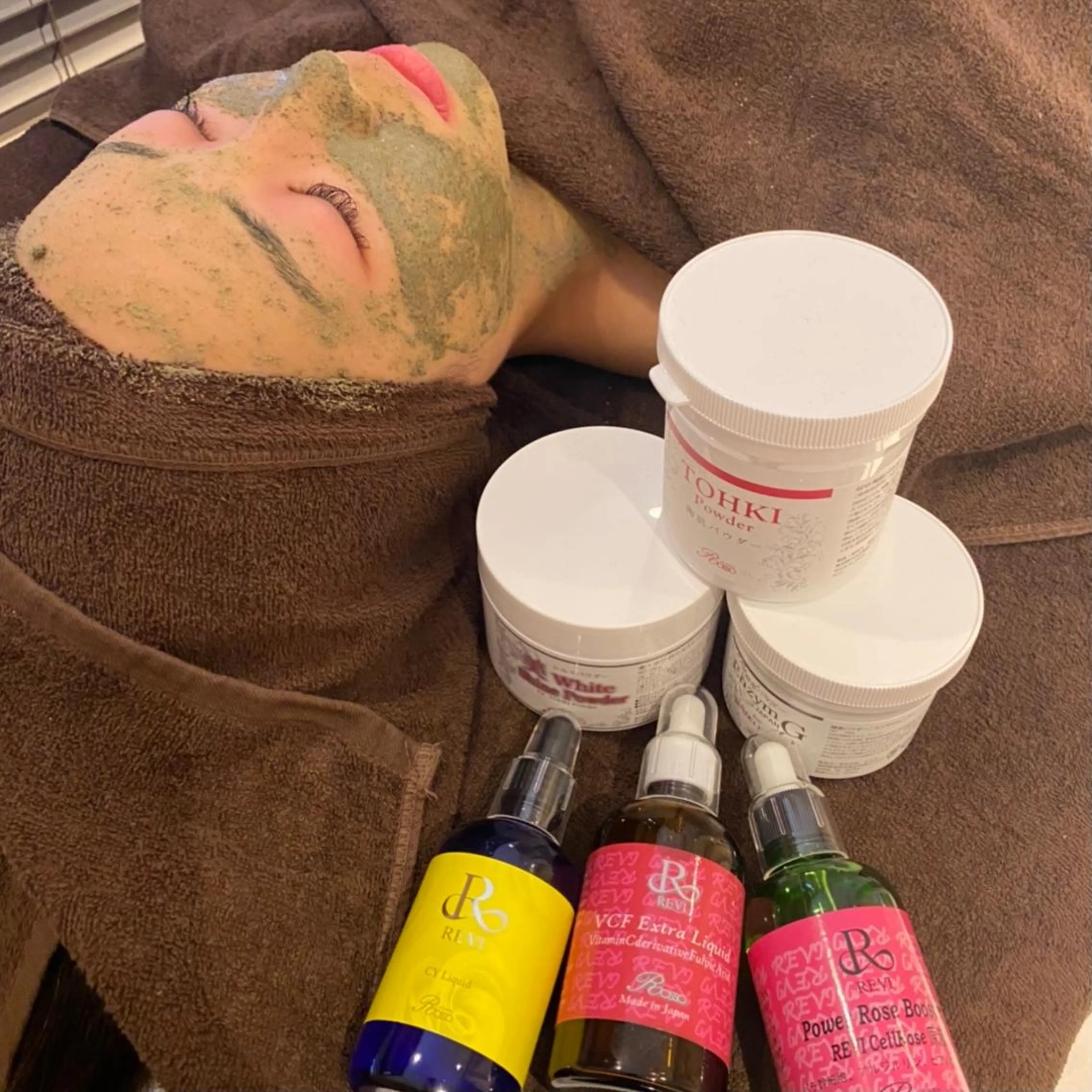 REVI 陶肌トリートメント⭐︎韓国女優のようなツルツル美肌へ◎6回で脱ファンデ、脱マスク◎の写真