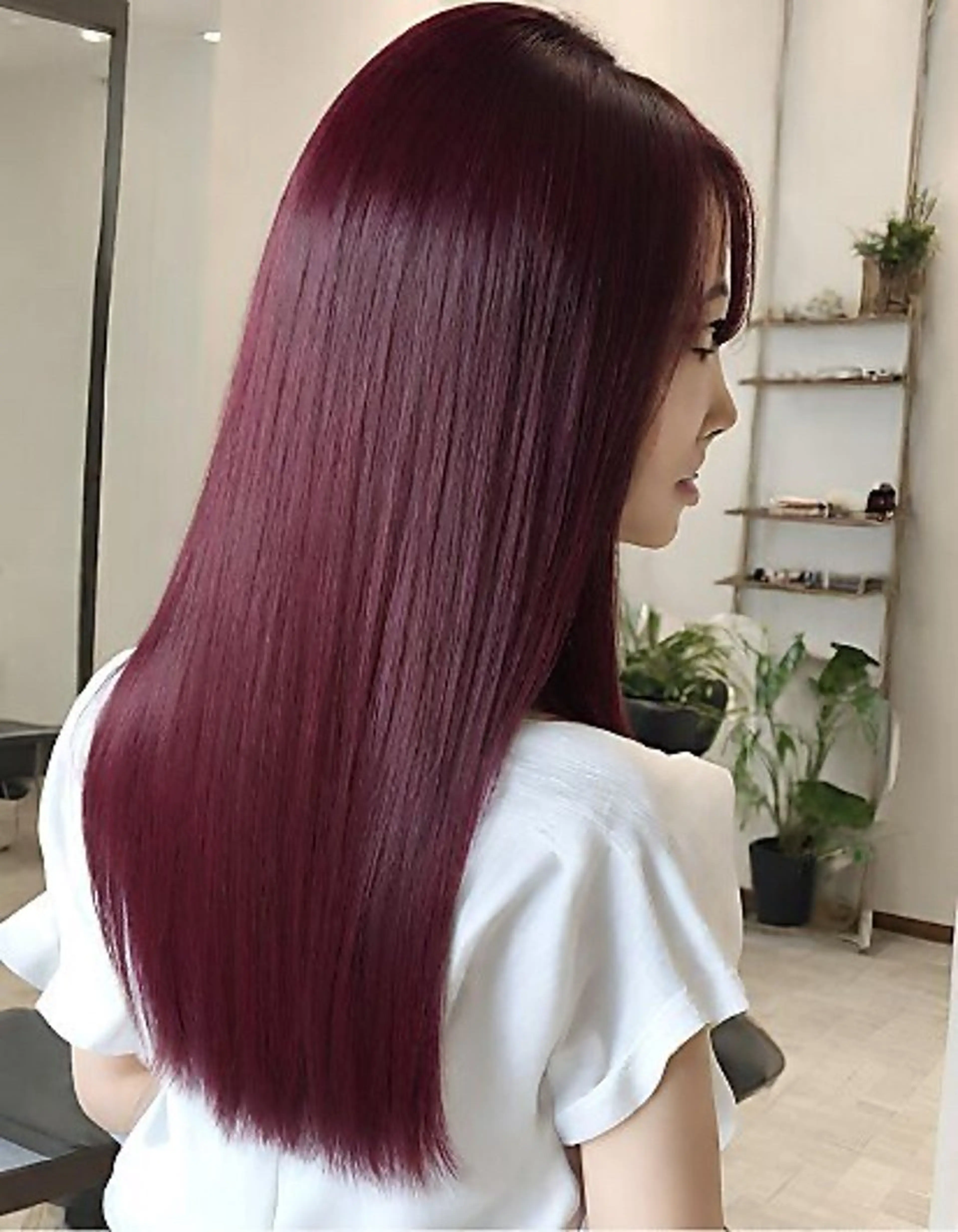 ミディアム カット ヘアカラー 縮毛矯正 トリートメント 🟠髪質改善縮毛矯正 YUTO🟠のヘアスタイル