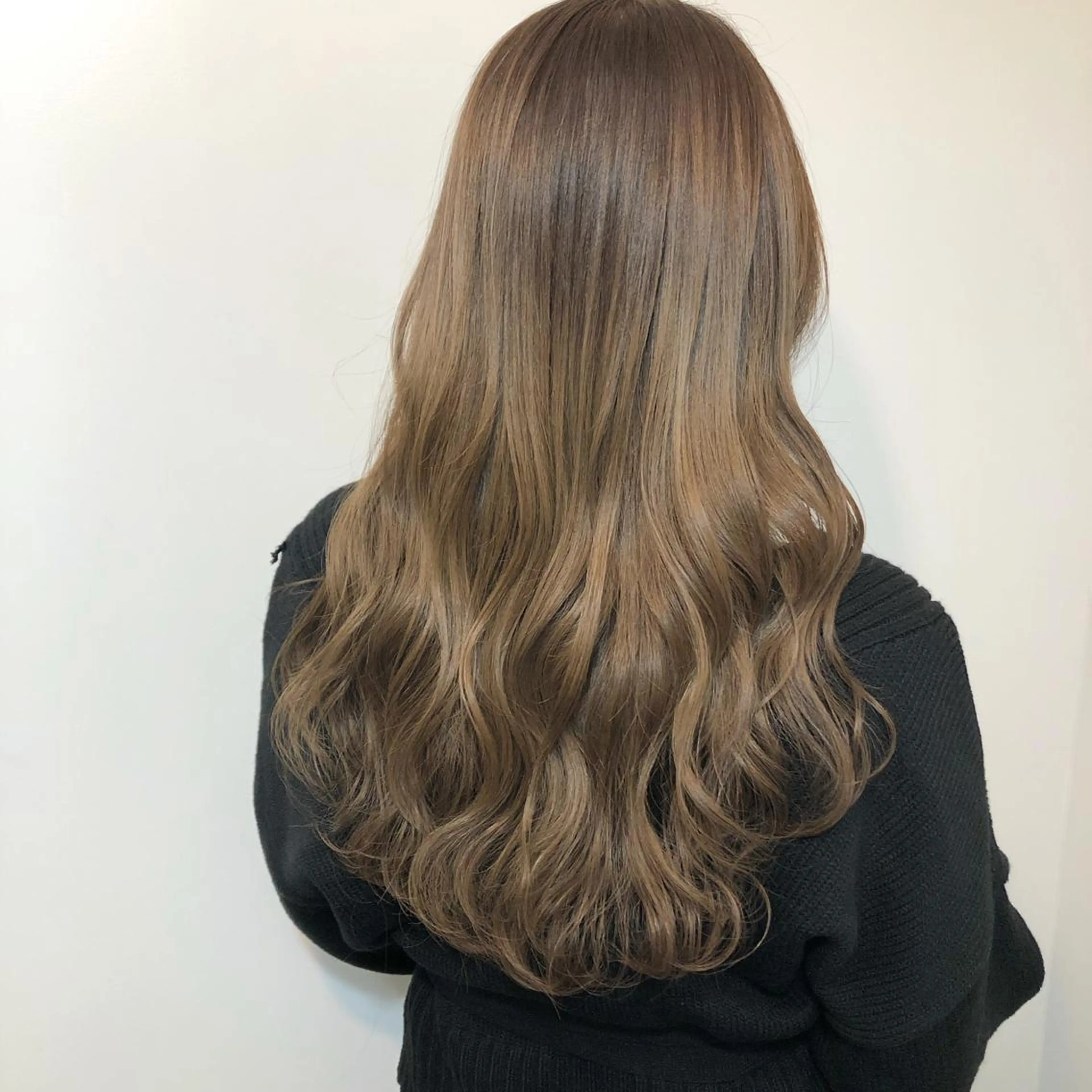ロング カラー ブリーチ ブリーチなしカラー カット ヘアカラー 女性リピ90%🍨 🩷佐藤みずきのヘアスタイル