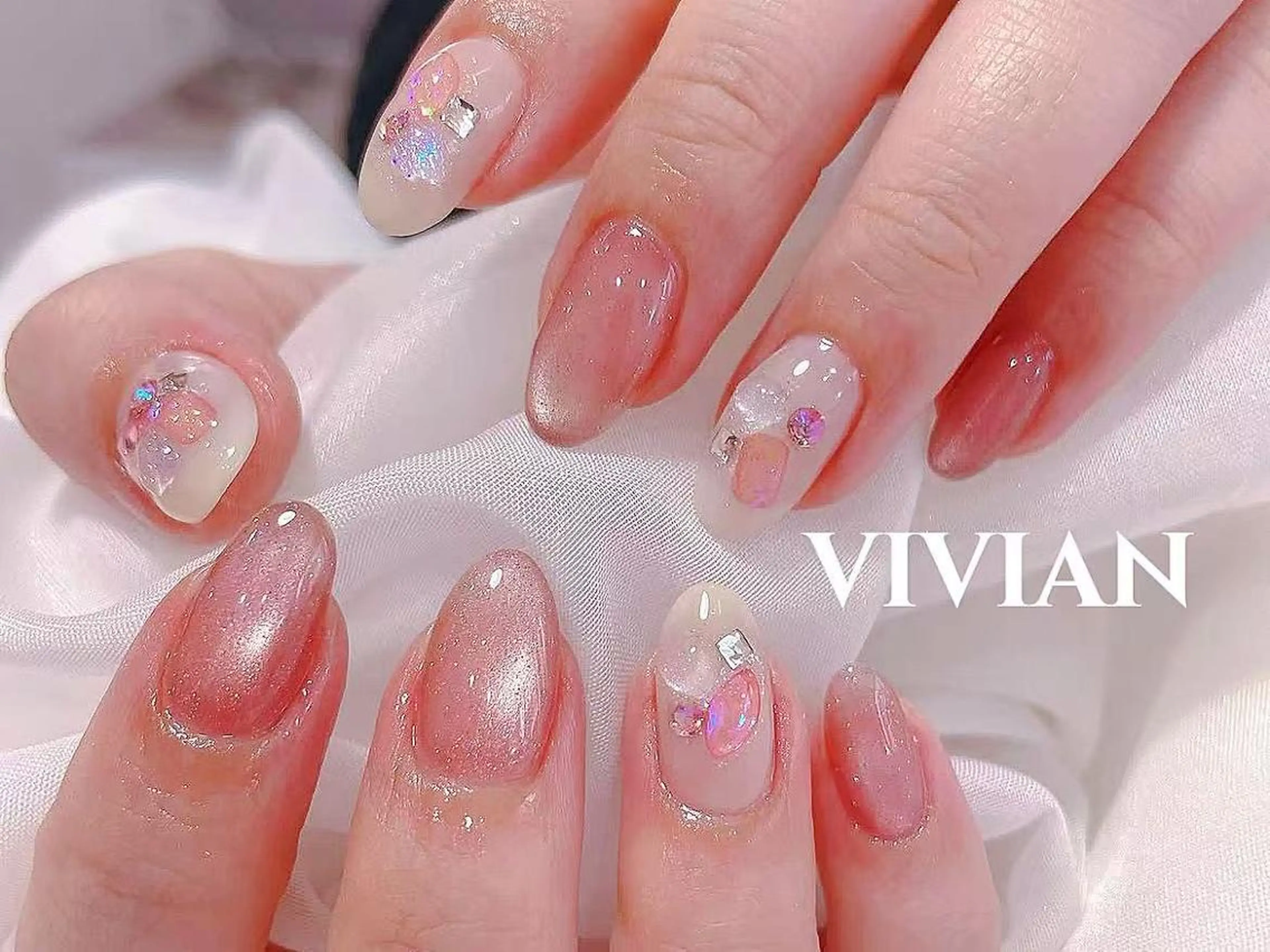 ネイル VIVIAN リサのネイルデザイン