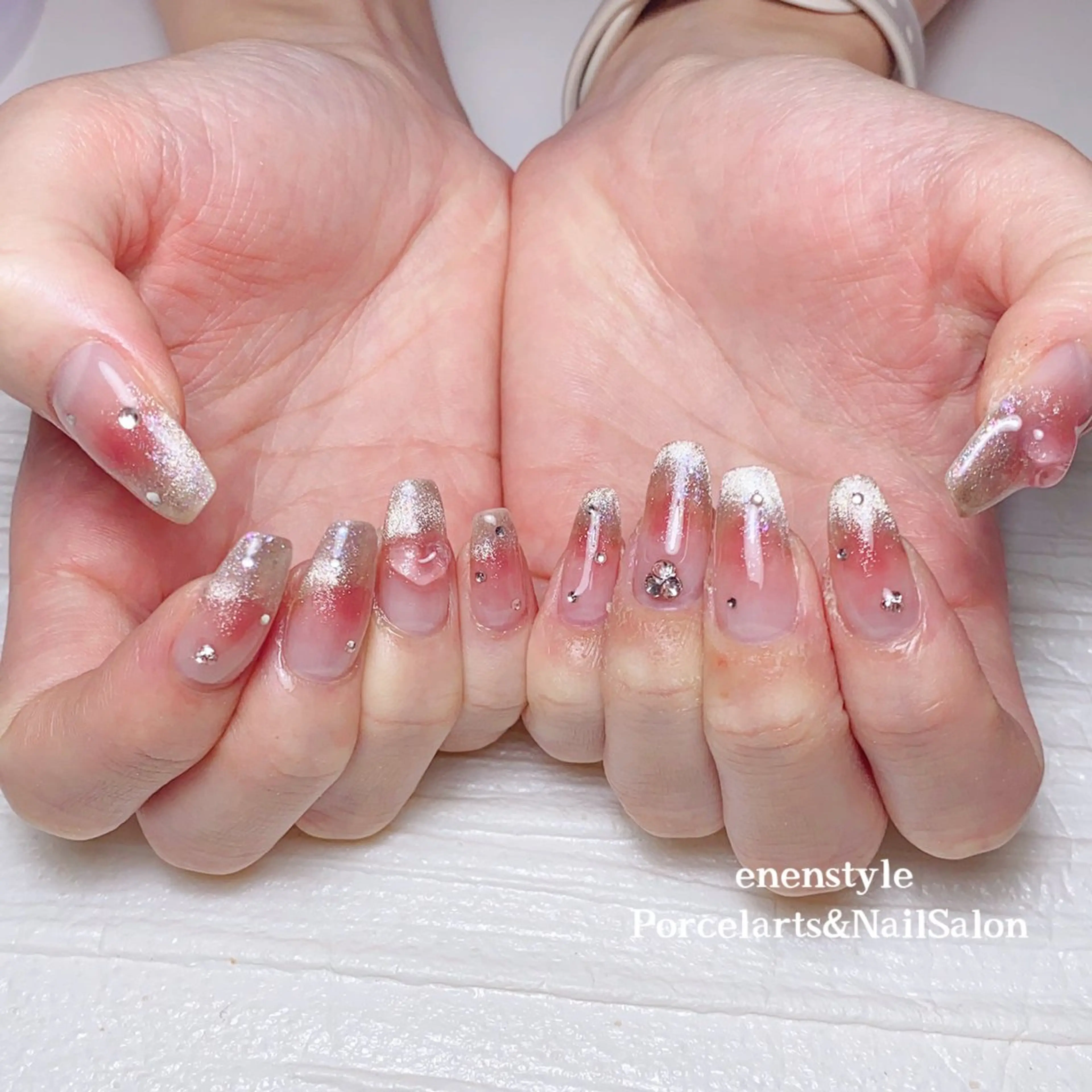 ネイル 👑enen style👑のネイルデザイン