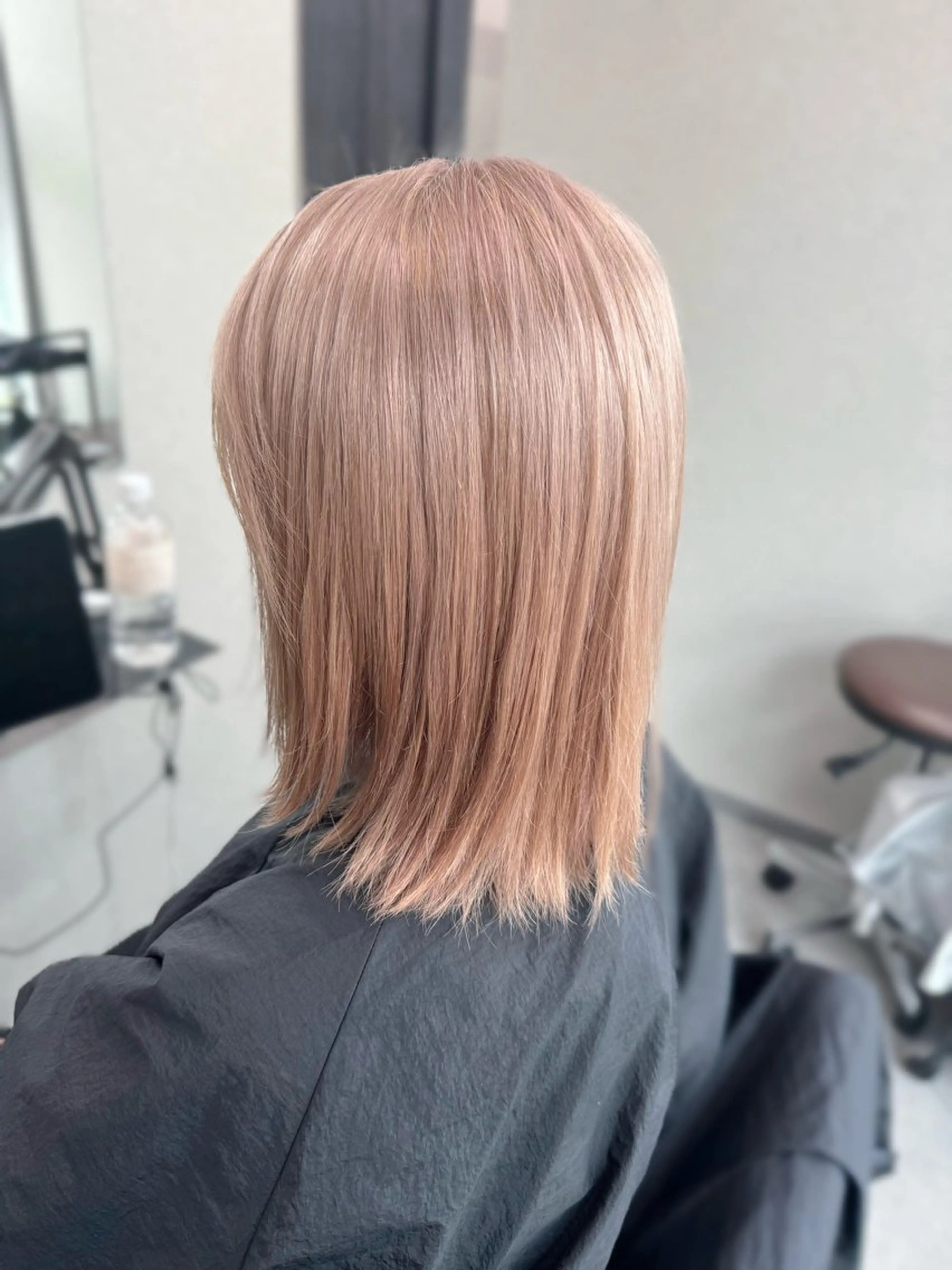 【ミニモ学割】1ブリーチ+カラー+トリートメントの写真