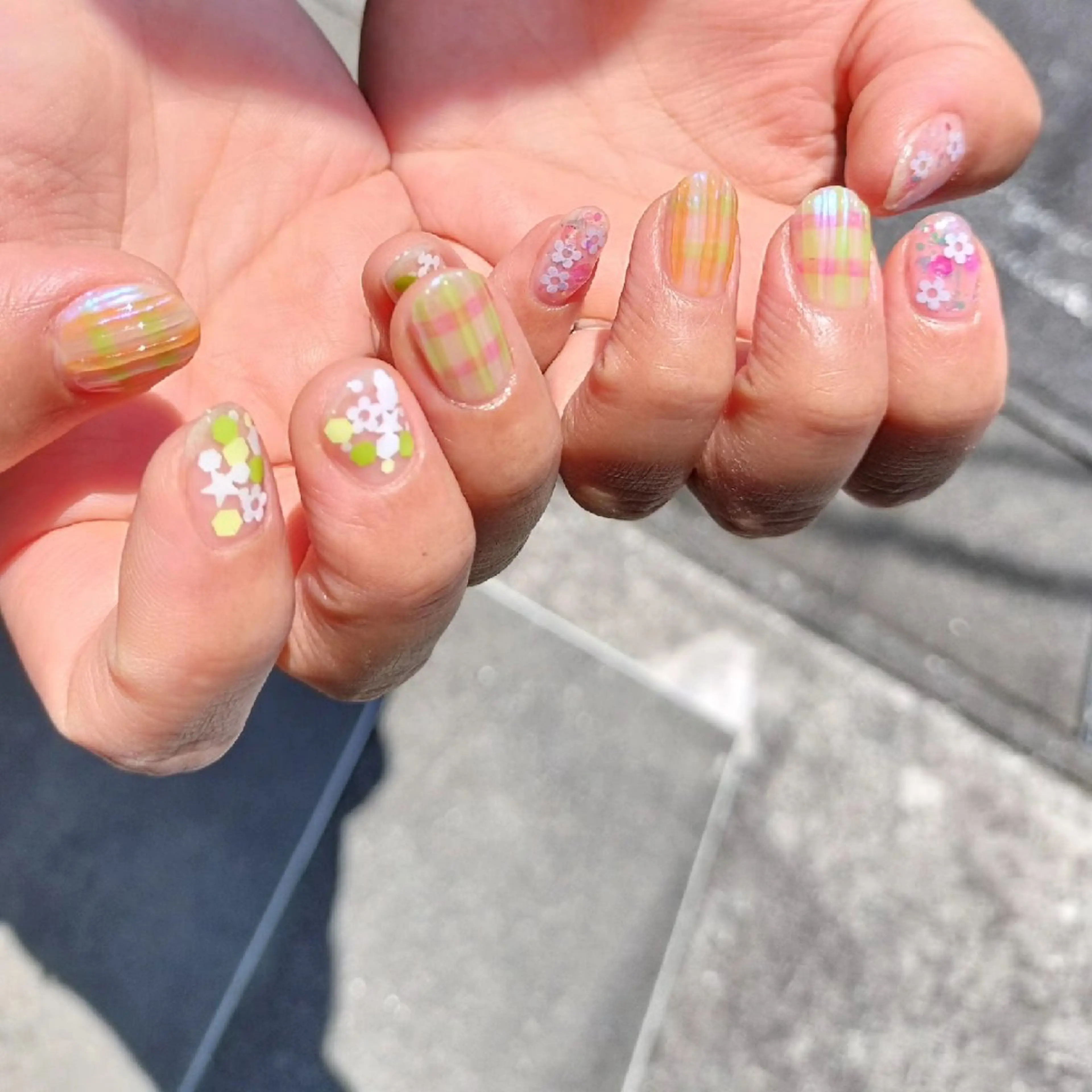 ネイル rokunana 佐野のネイルデザイン