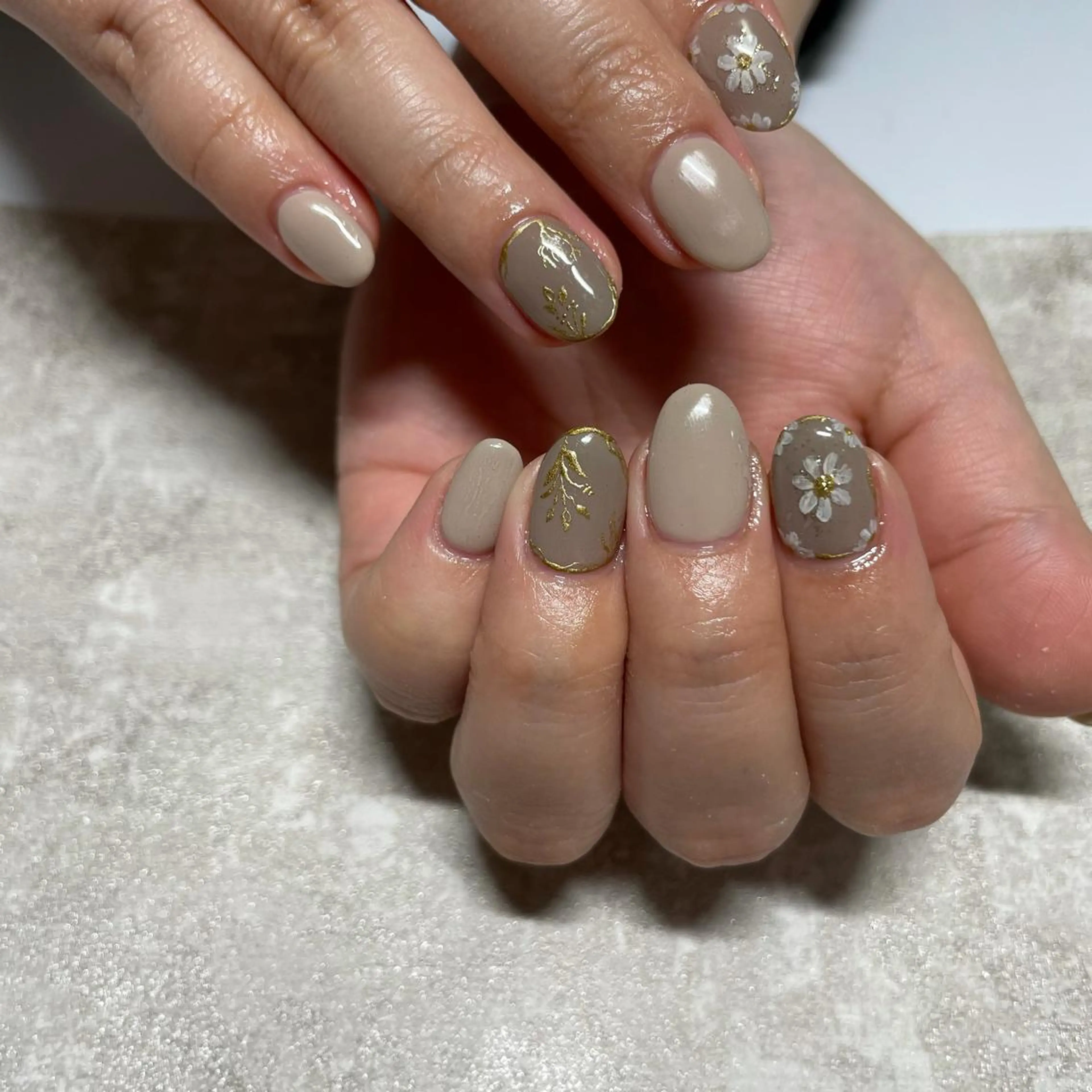 ネイル MIORA︎ マツエク×ネイルのマツエク・マツパデザイン