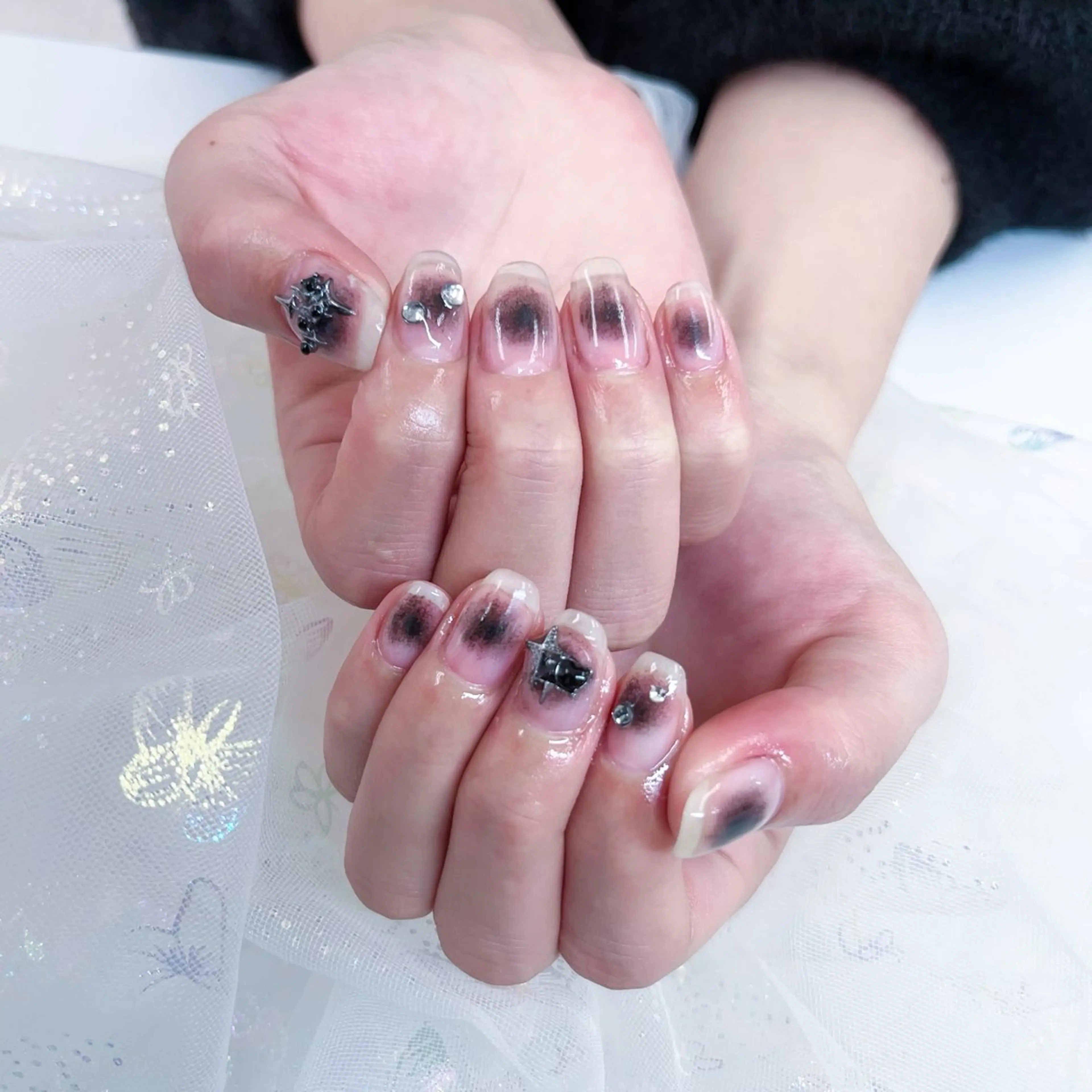 ネイル パーツ全部¥110 サロンミミのネイルデザイン