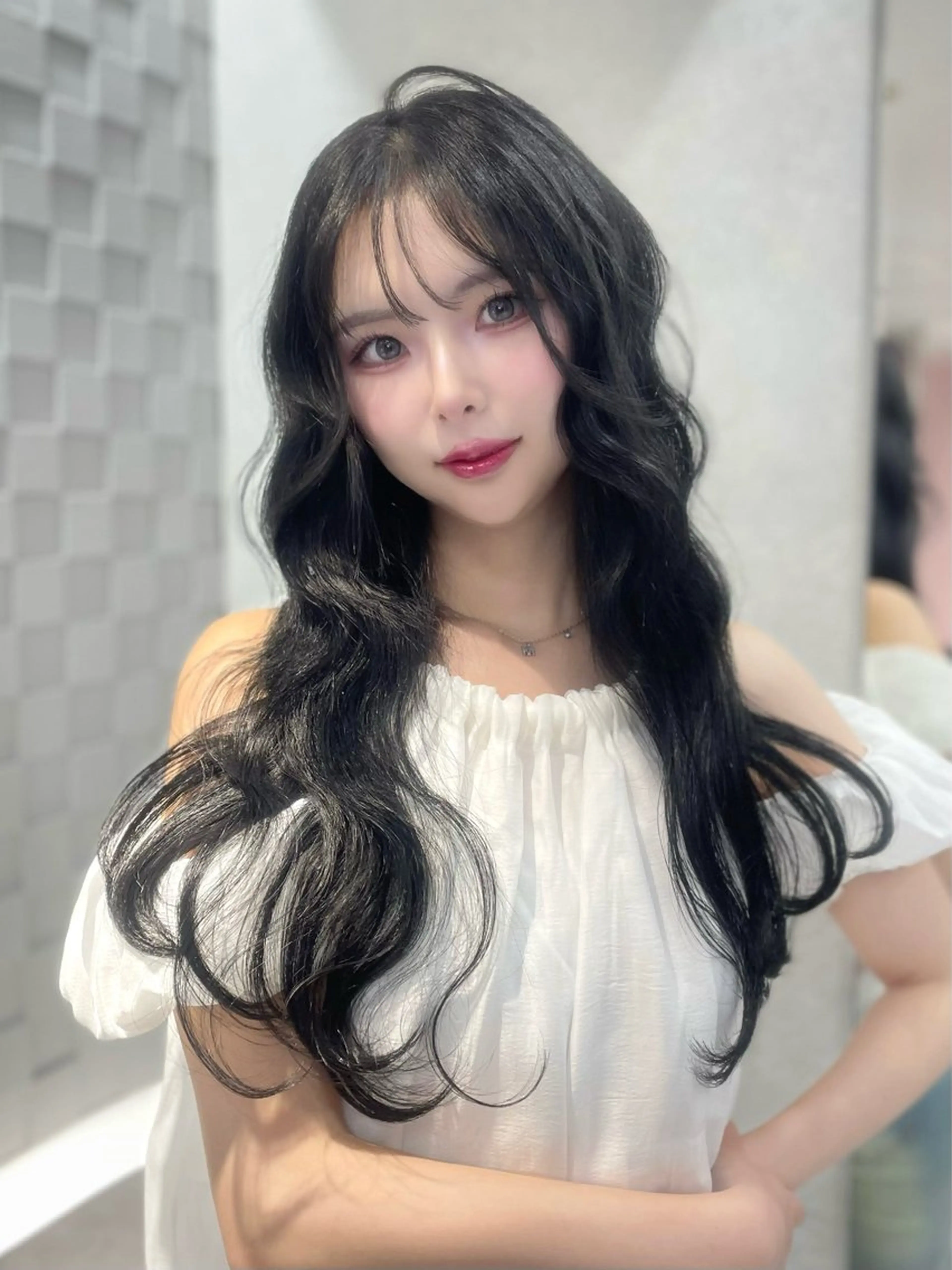 カラー 𝑿𝑬𝑵𝑨 𝐿𝑈𝑁𝐴のヘアスタイル