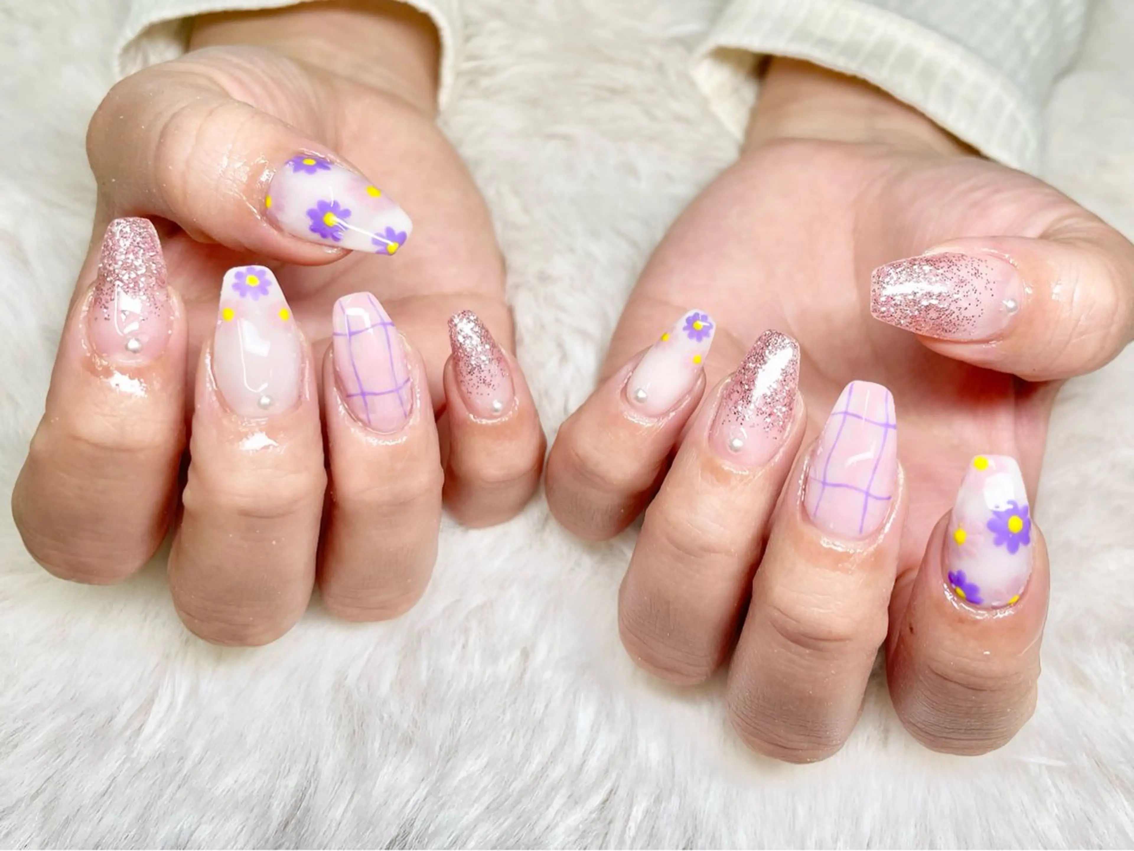 ネイル FILL nail古河店所属・FILL nail SHIORIのネイルデザイン