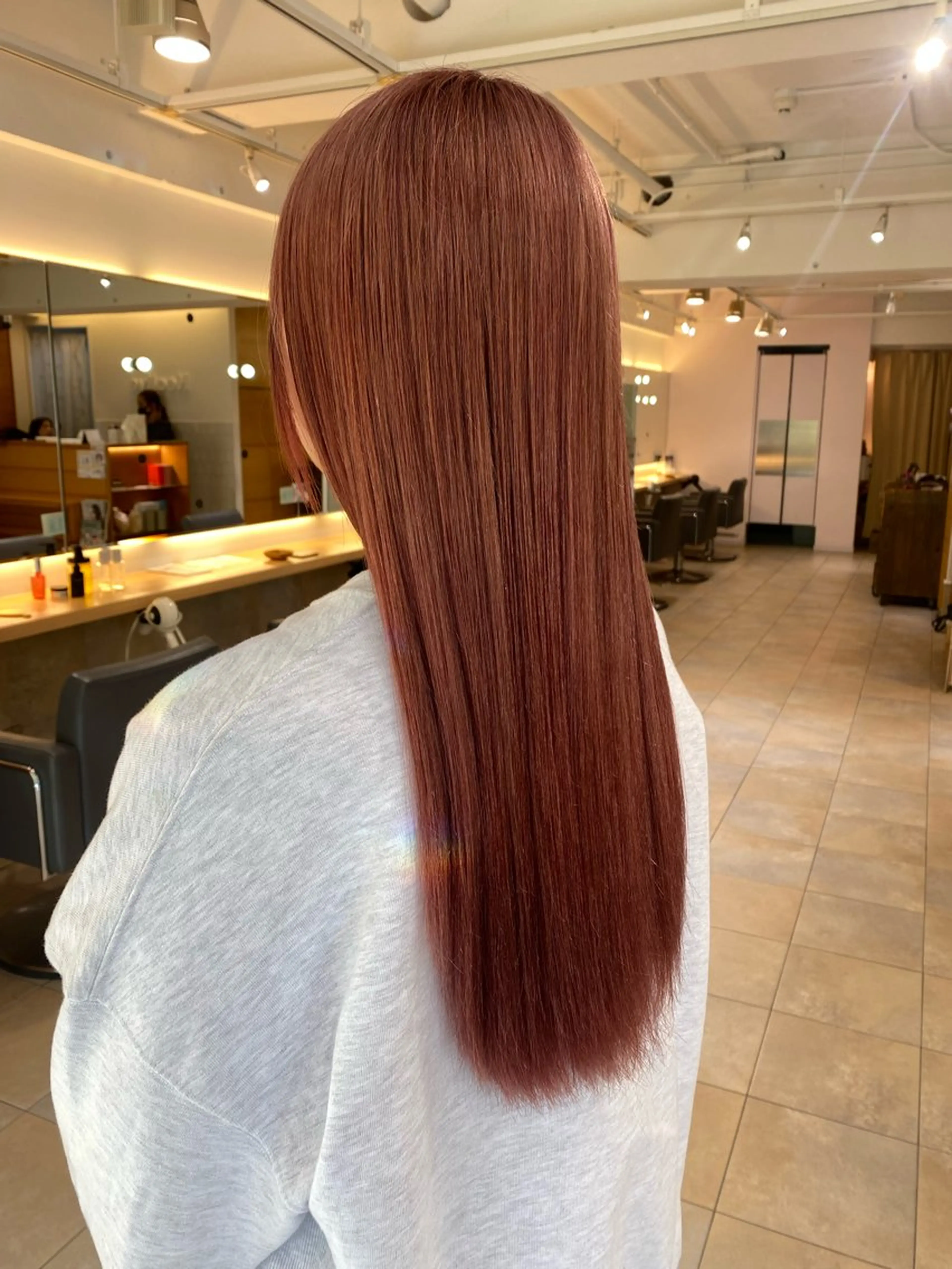 ロング カラー ヘアカラー 谷川 あかりのヘアスタイル