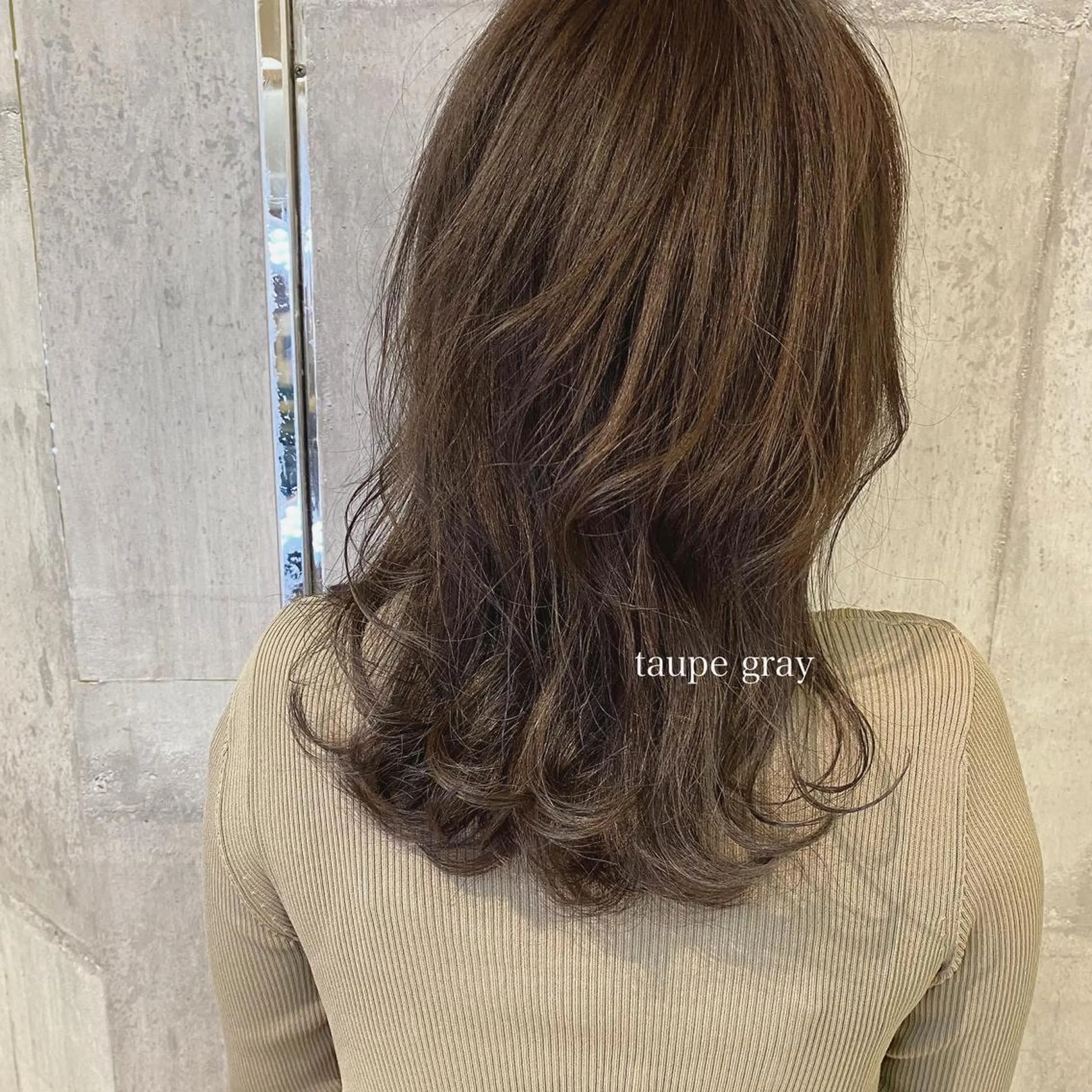 ミディアム カラー カット ヘアカラー トリートメント 髪質改善ｶﾗｰ ｹｱﾌﾞﾘｰﾁ/ﾀﾑのヘアスタイル