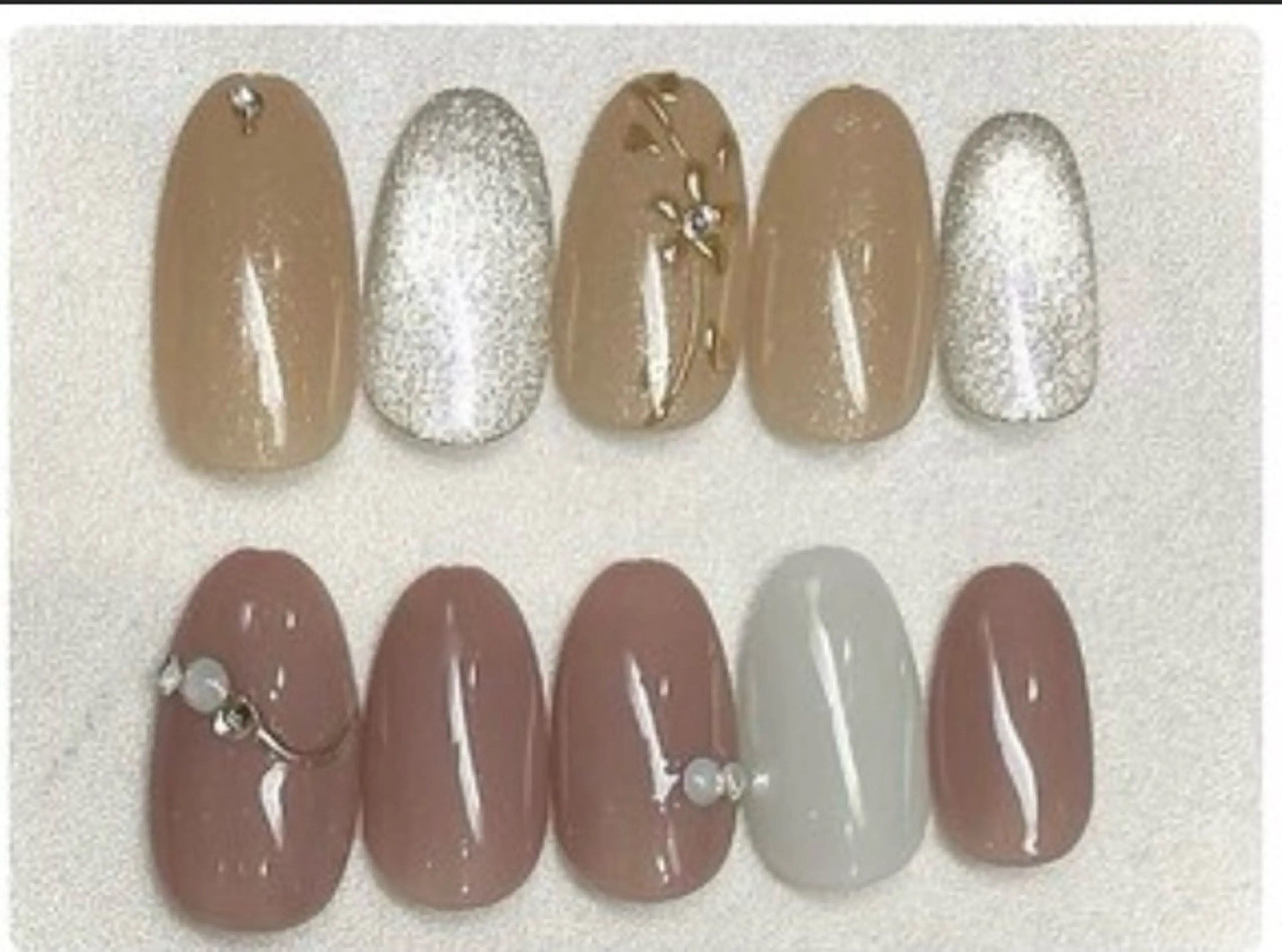 ネイル 【Lily】 小山のネイルデザイン