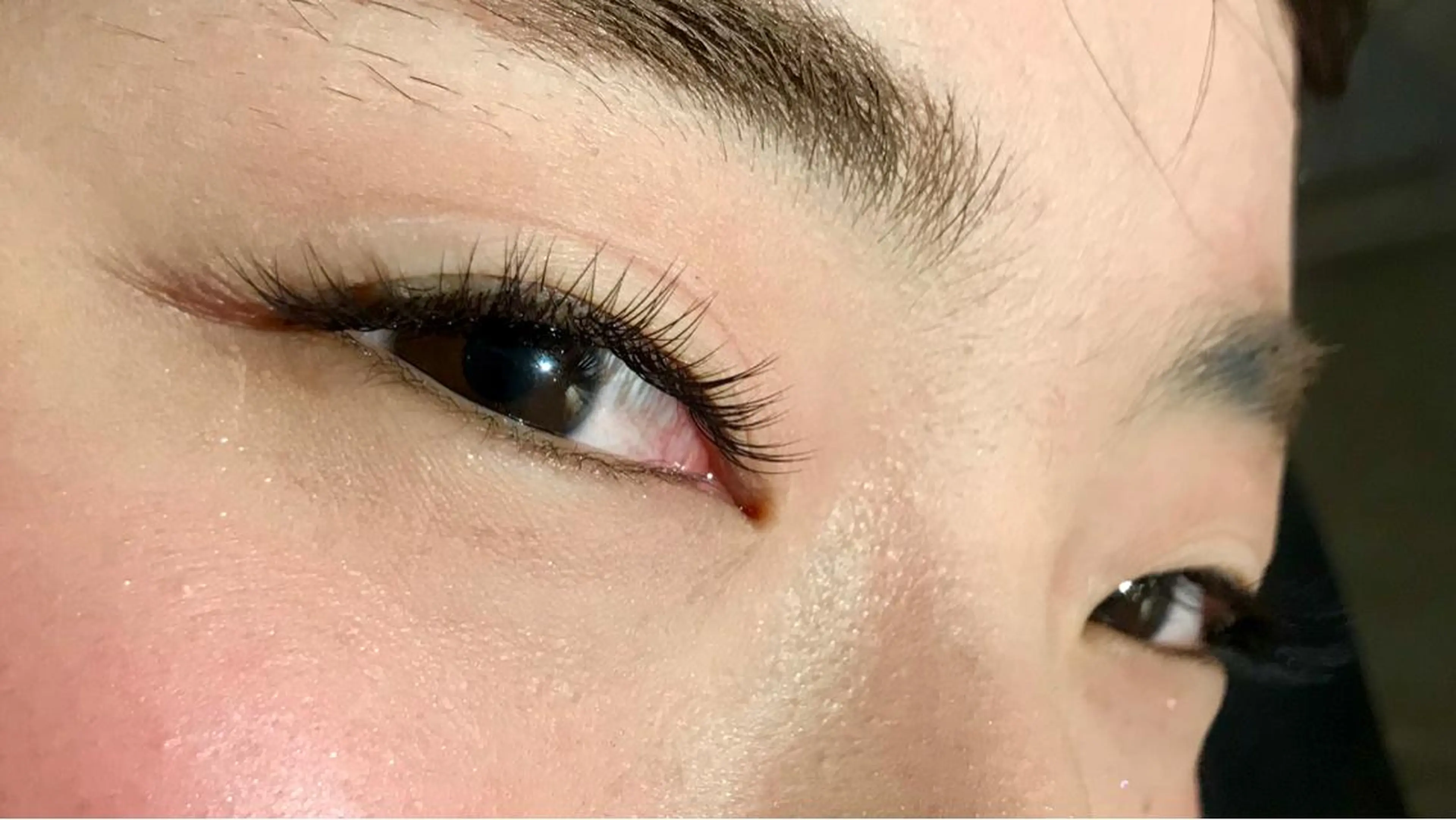 マツエク・マツパ ANNE梅田 GRACE店所属・ANNE chizuのマツエク・マツパデザイン