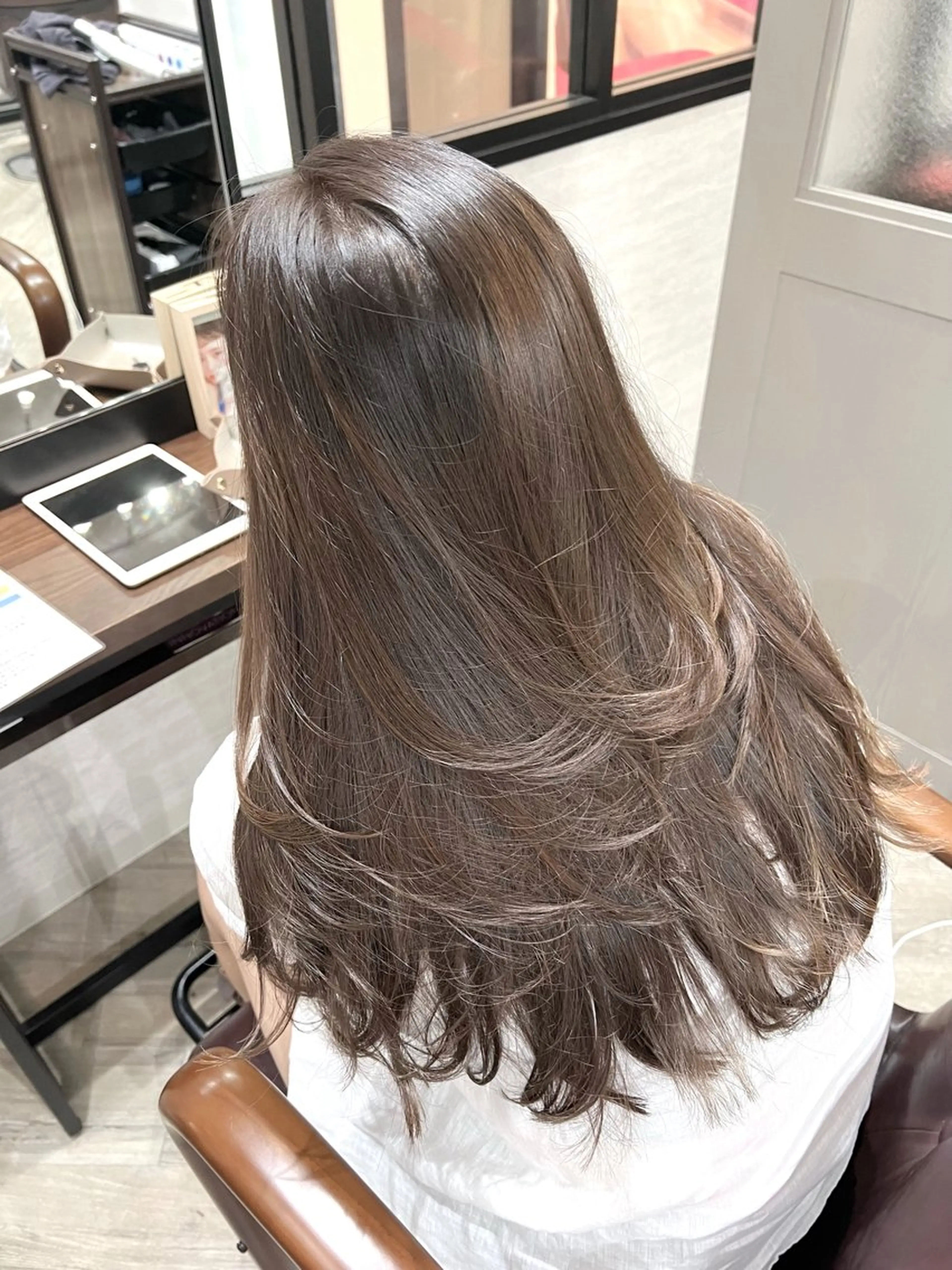 カラー ブラウンカラー グレージュ 顔まわり職人🇰🇷 韓国ヘア/KAITOのヘアスタイル