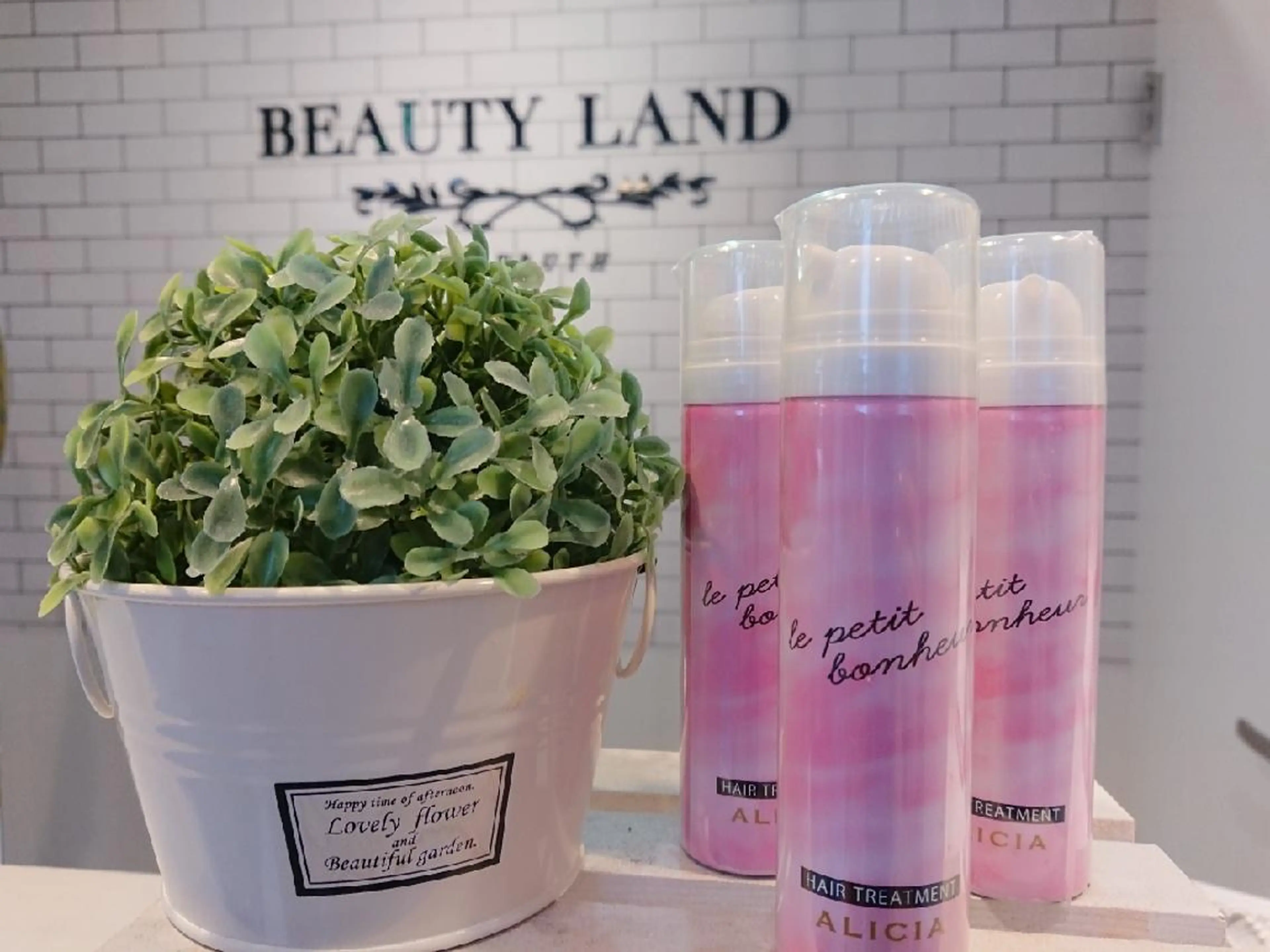 市川駅 ✿中津のネイルデザイン