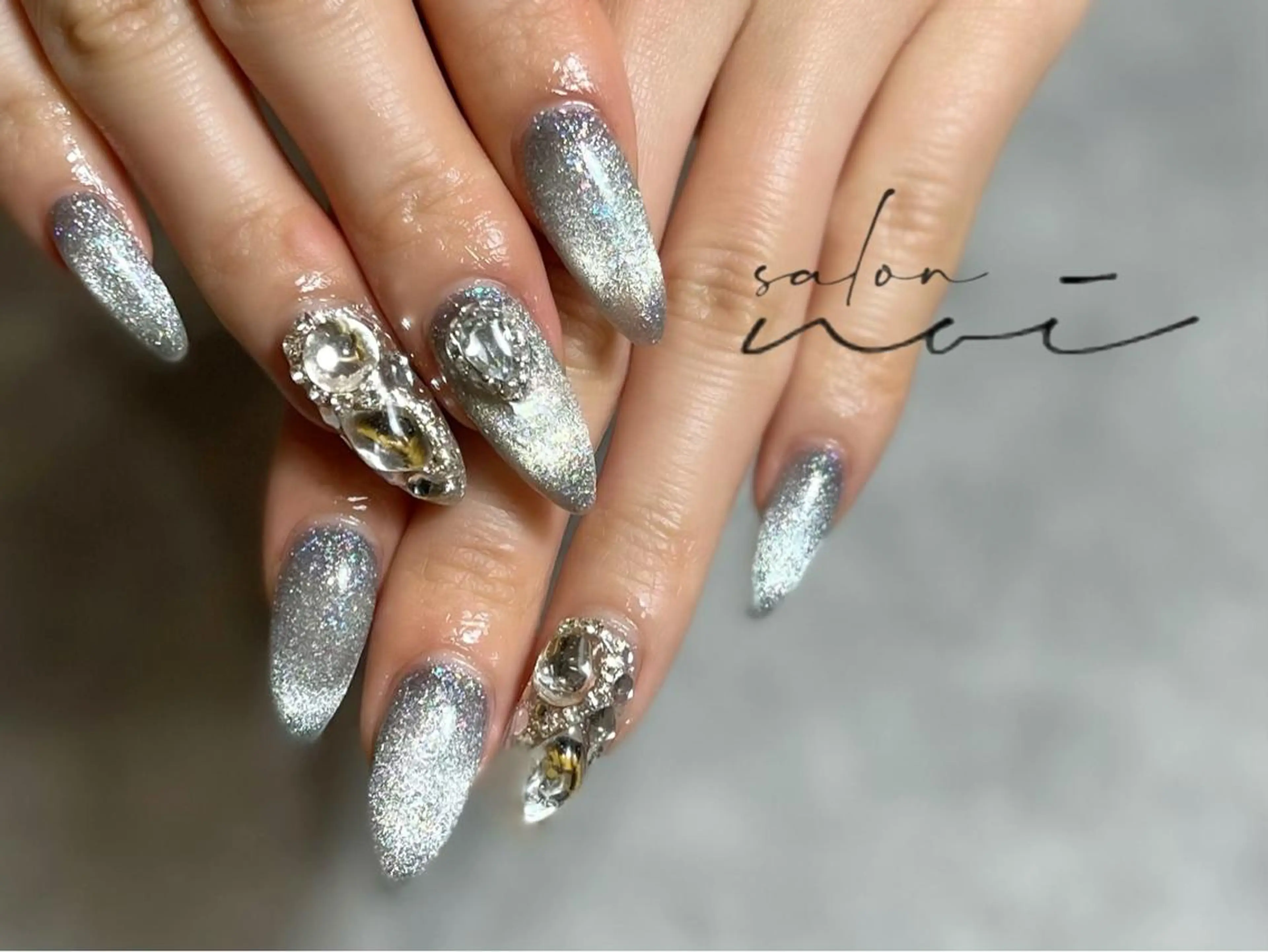 ネイル マグネットネイル salon noi所属・salon noiのネイルデザイン