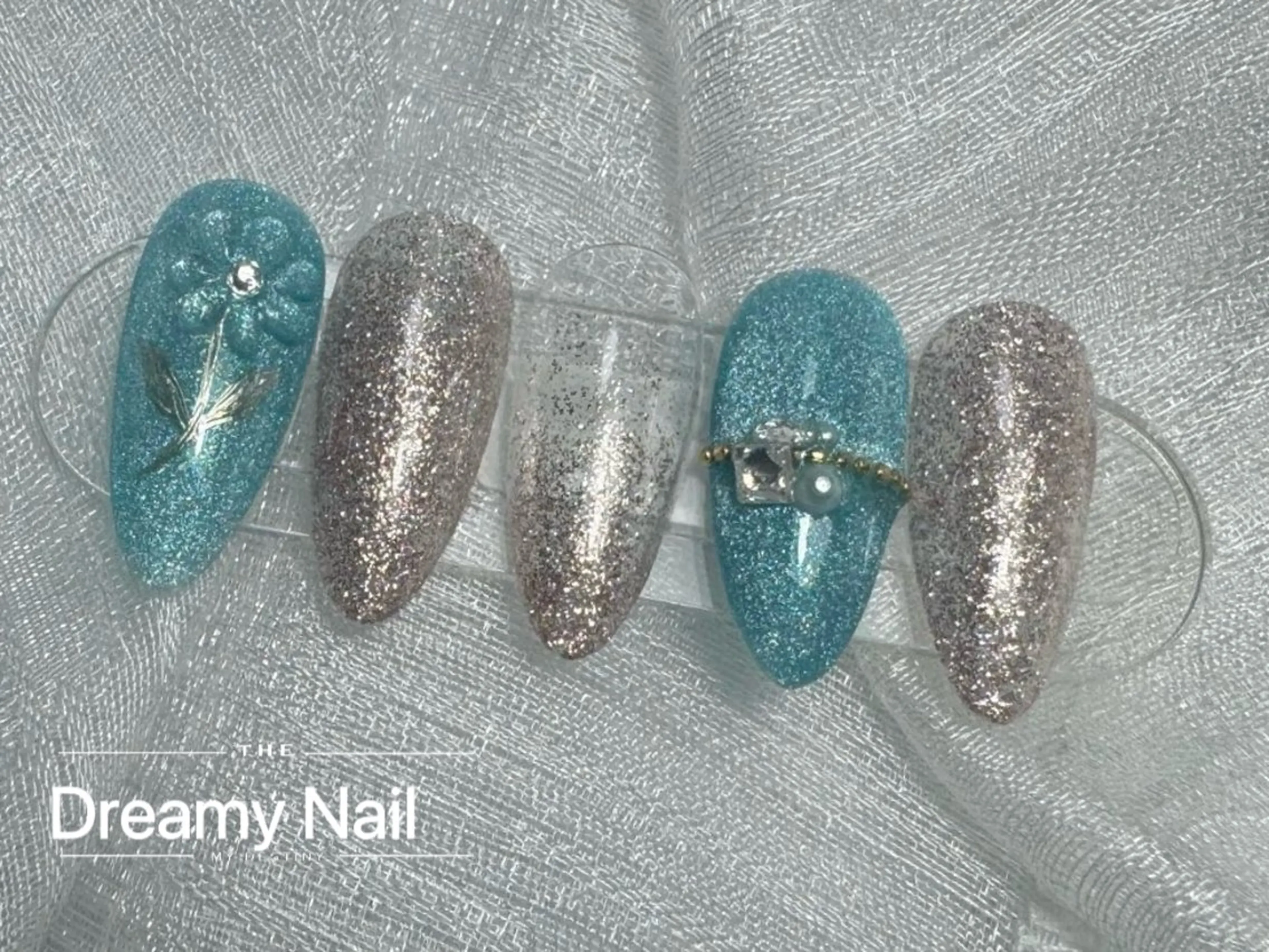 ネイル ハンドネイル ハンドケア 💕Dreamy KIYO💕のネイルデザイン