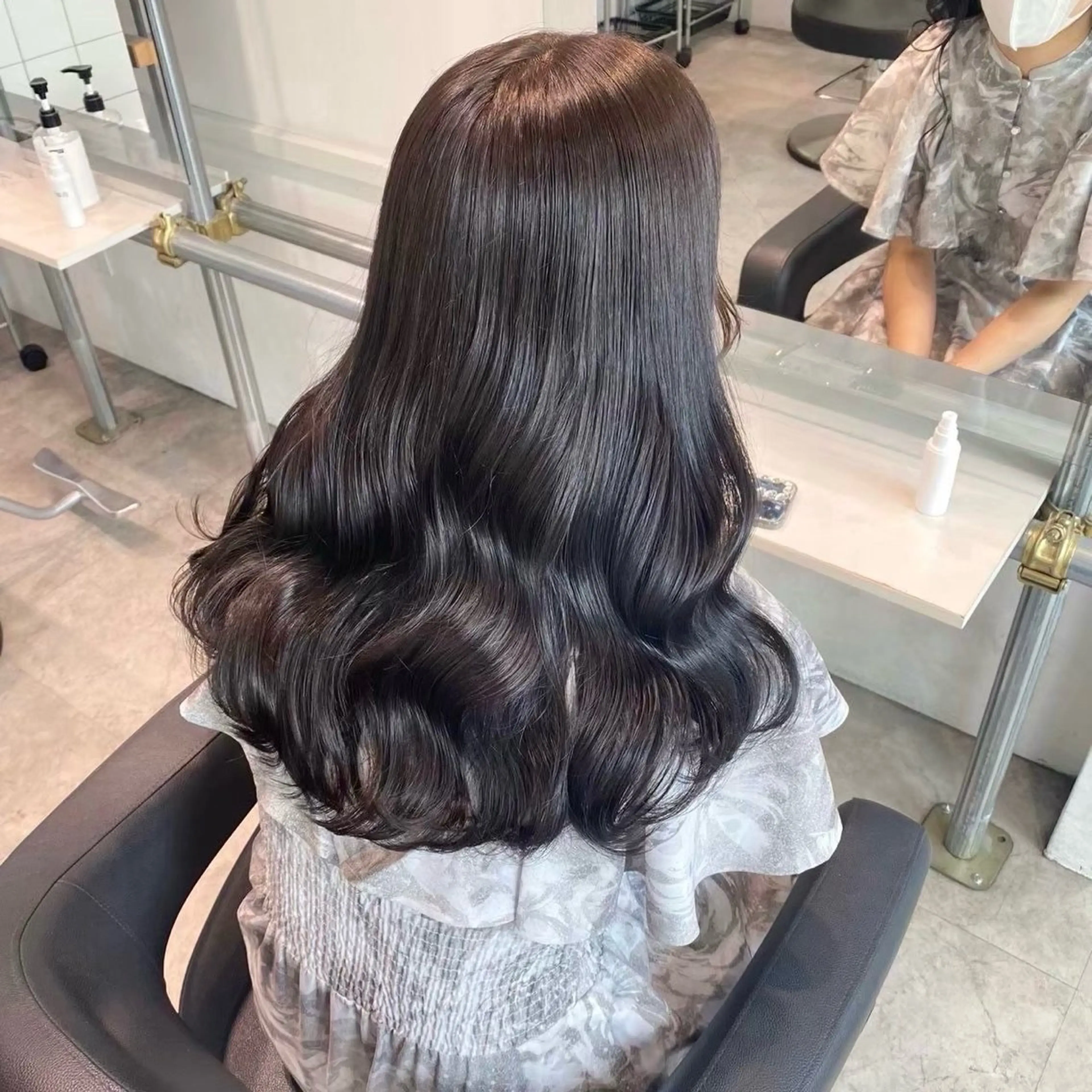 ロング カラー ヘアアレンジ 透明感ベージュ🪽 ブラウン🤎Rinのヘアスタイル