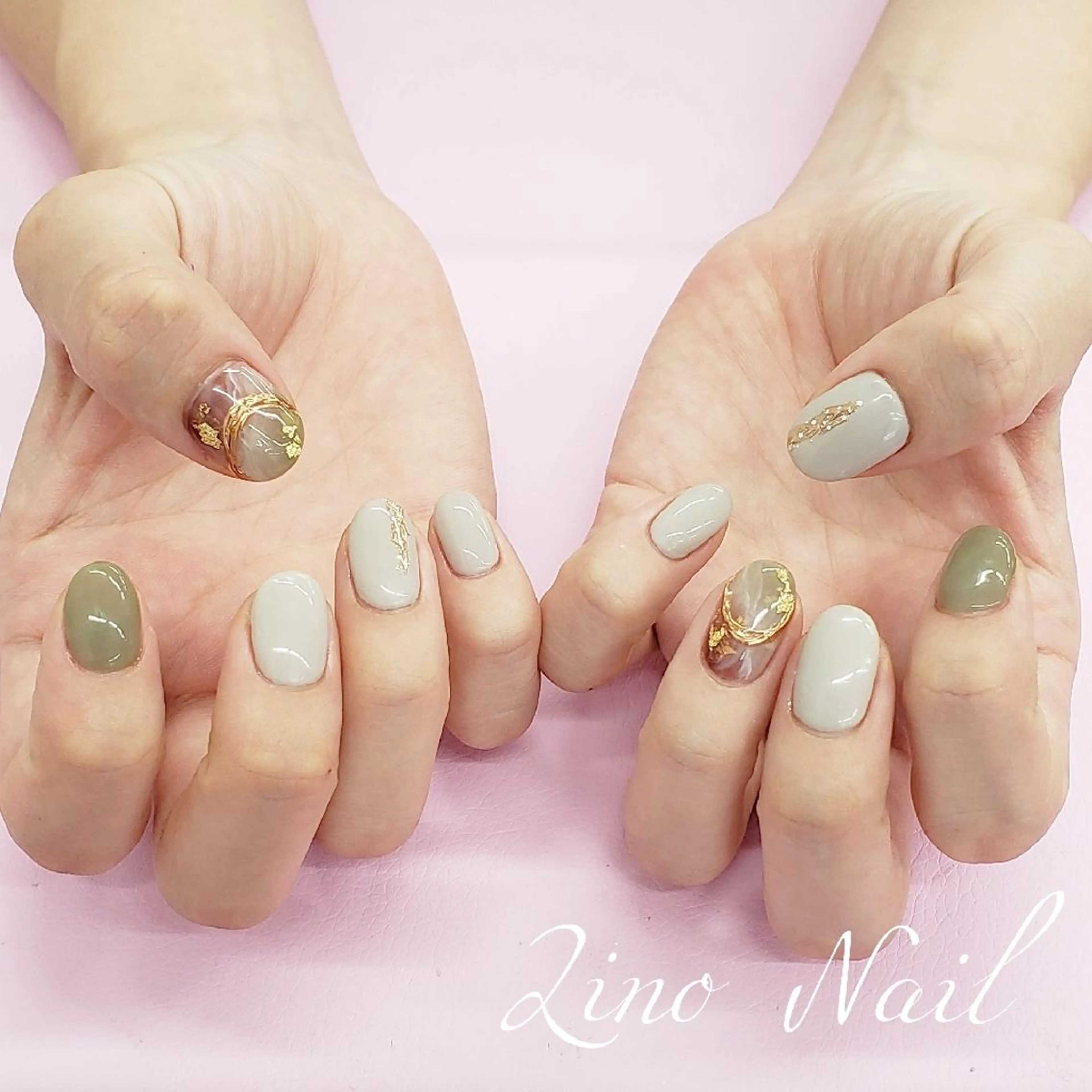 ネイル カジュアル ジェルネイル グリーン ミラーネイル ニュアンスネイル ハンドネイル Lino Nailのネイルデザイン