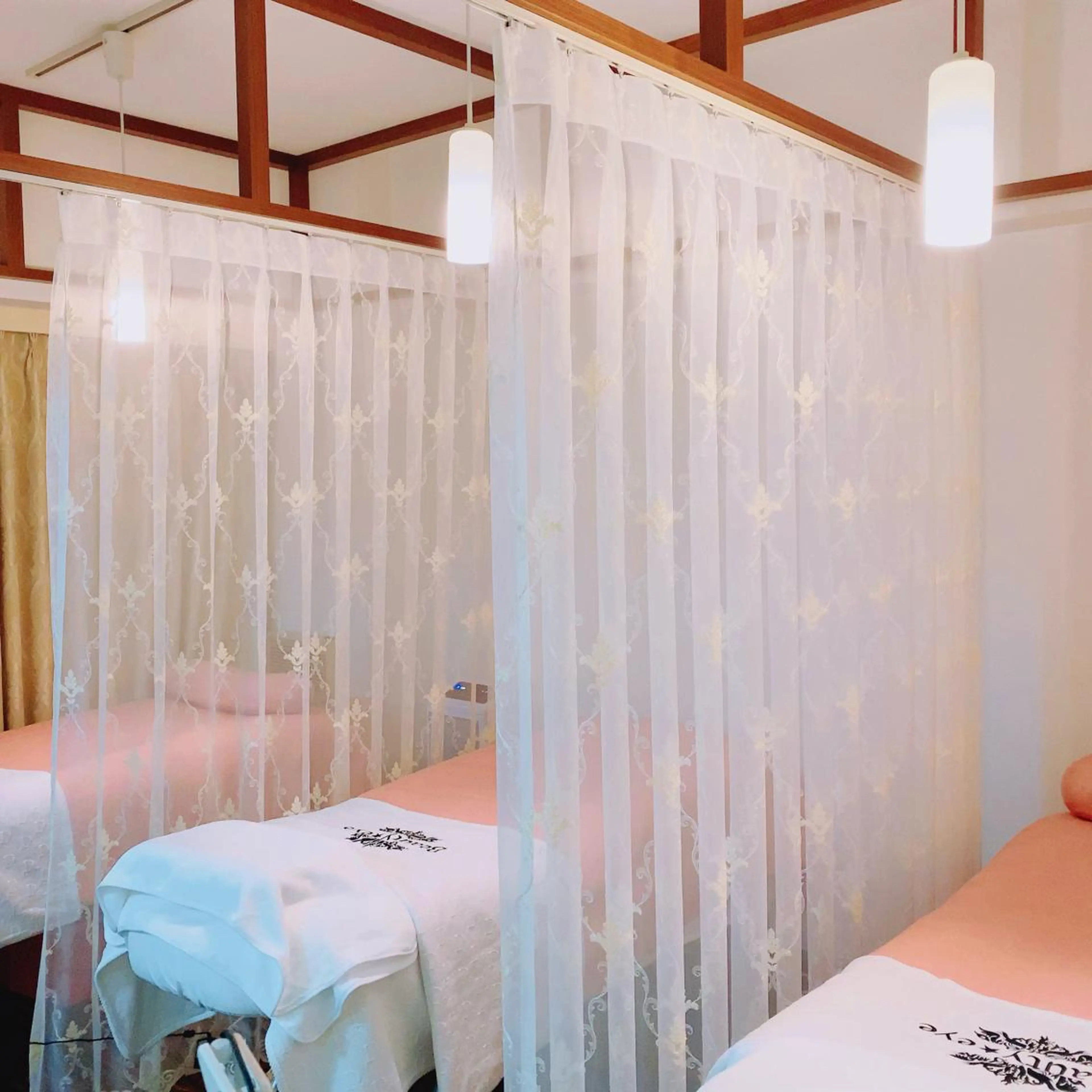 カラー パーマ マツエク・マツパ アイブロウ 神山 ビューティー・アイのマツエク・マツパデザイン