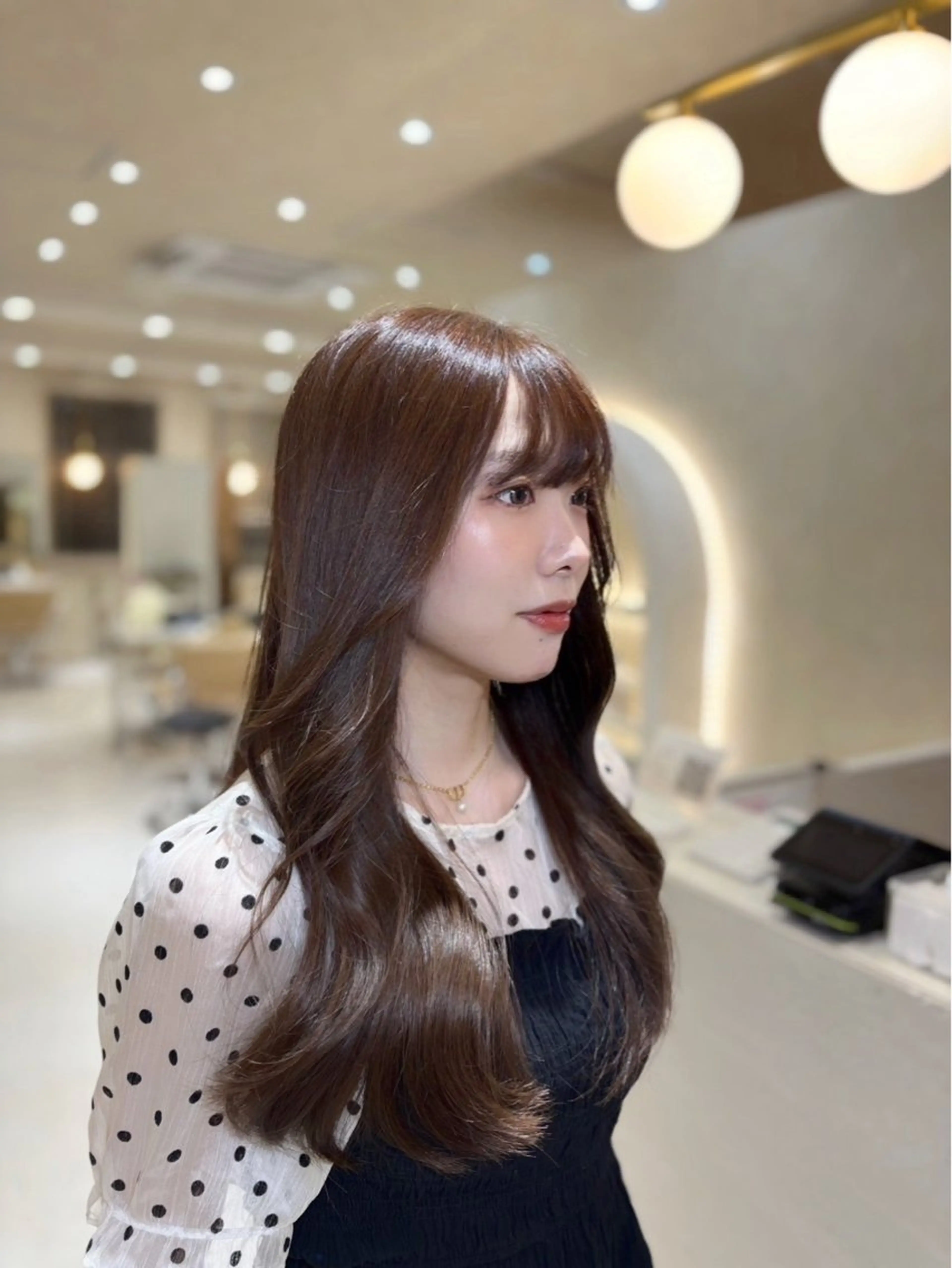 ロング りほ/顔周りカット/ レイヤーカットのヘアスタイル