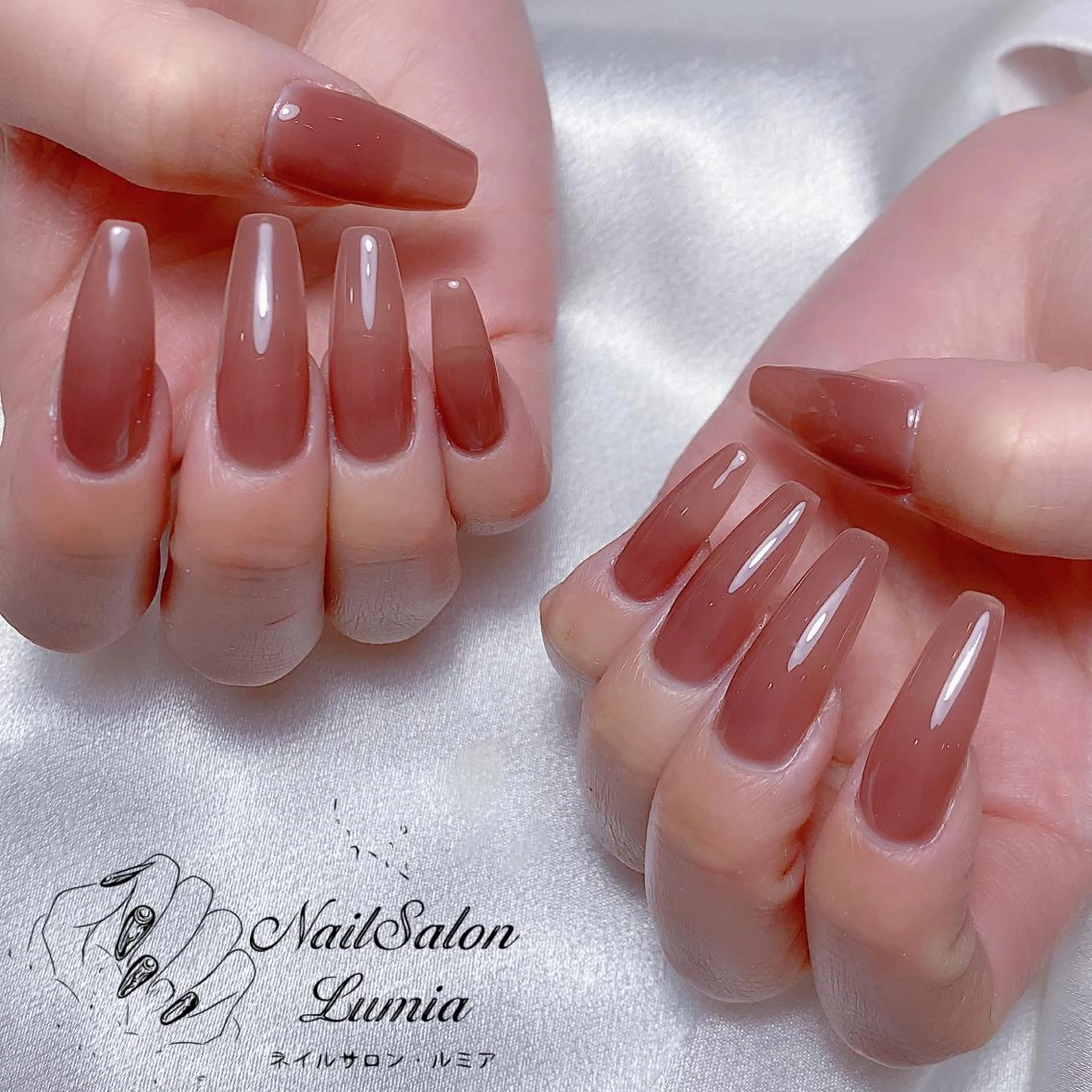 ネイル ハンドネイル ネイルサロン ルミア Lumia 店長のネイルデザイン
