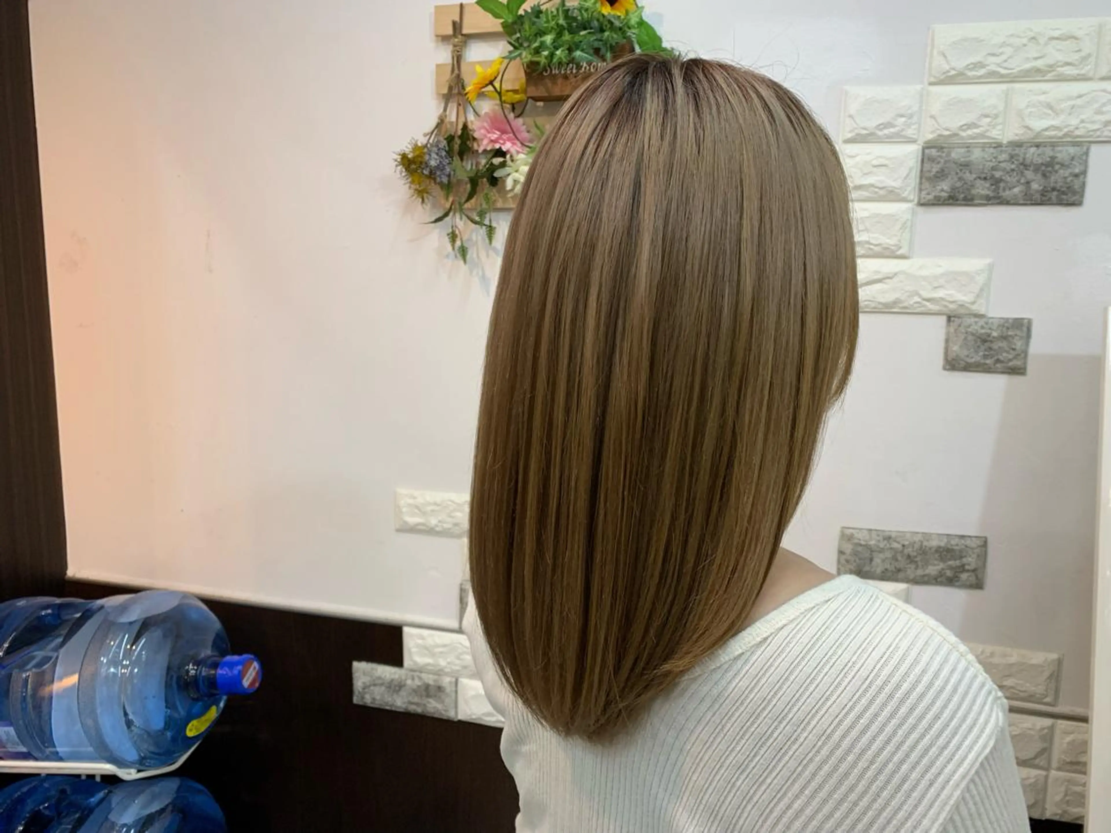 セミロング 髪質改善 トリートメント 大人女性ぼかし メンズ強化🦙平作のヘアスタイル