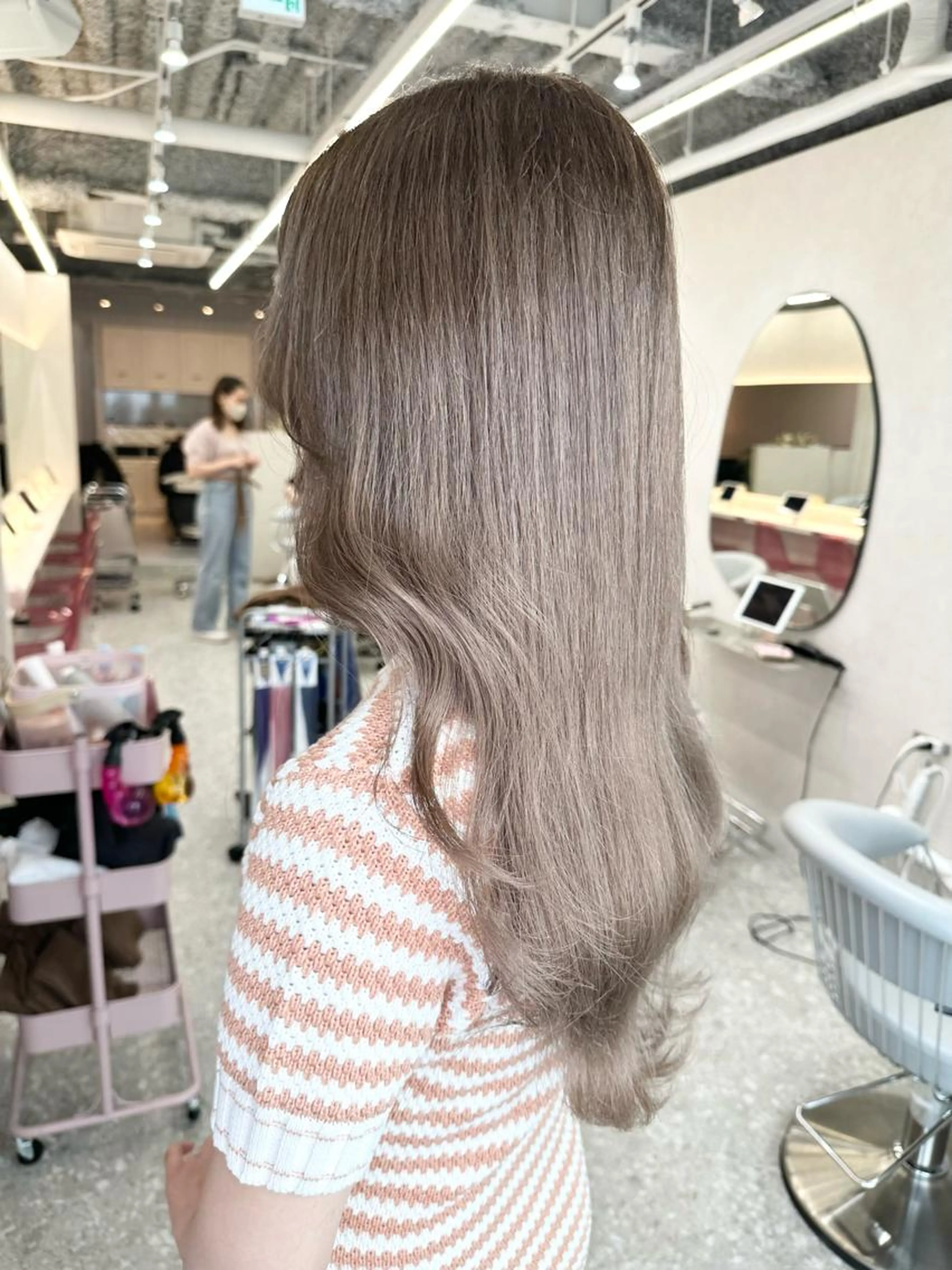 💍理想の髪色に☆韓国風カット＋ケアブリーチ＋カラー＋2stepトリートメント ￥18980💍ミニモ学割の写真