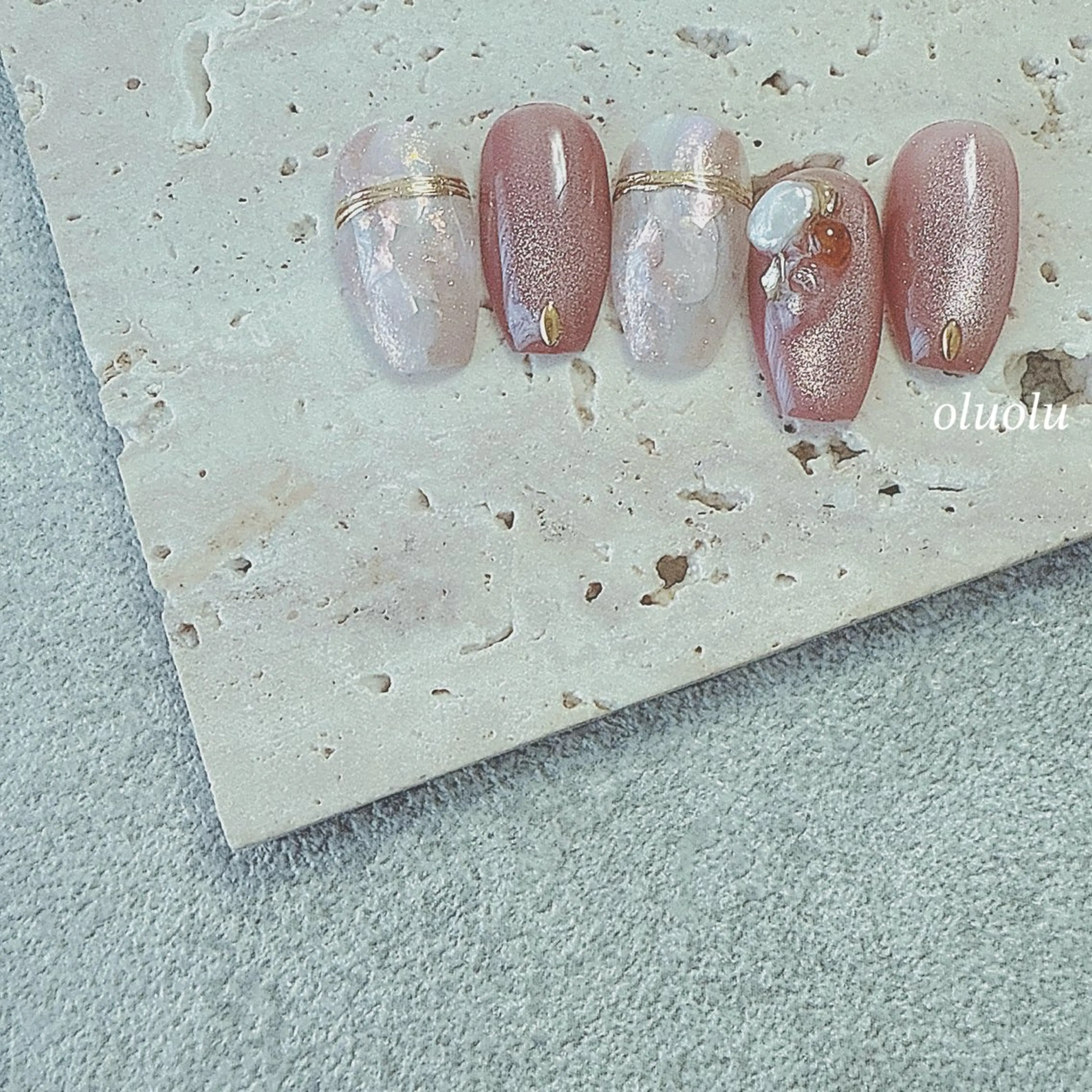 ネイル アートネイル フラッシュネイル フットネイル マグネットネイル ニュアンスネイル ハンドネイル 大村 紬華のネイルデザイン