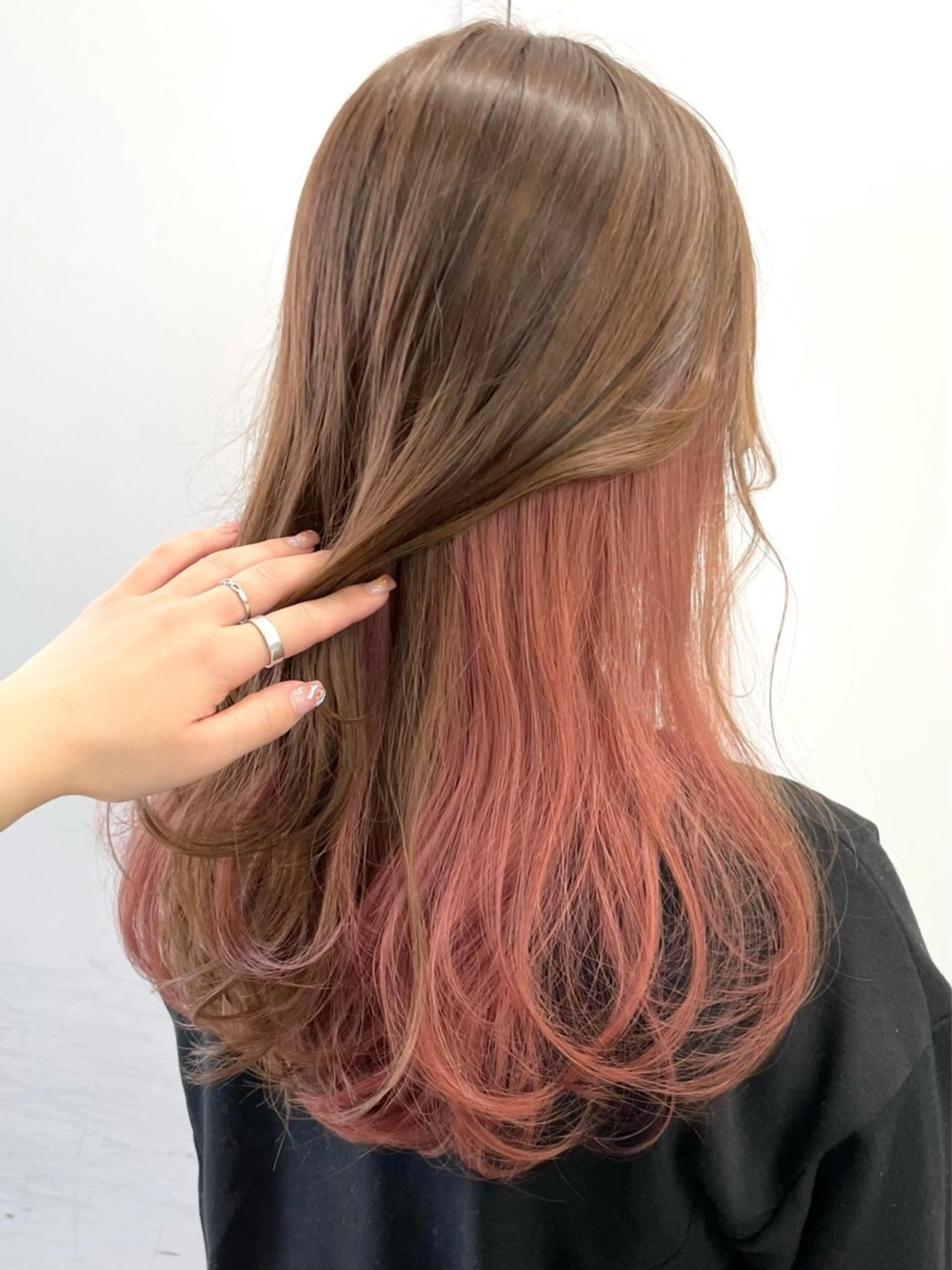 ロング カラー バレイヤージュ ブリーチ ケアブリーチ ダブルカラー ハイライトカラー Rikuto/原宿 /グラデーションのヘアスタイル