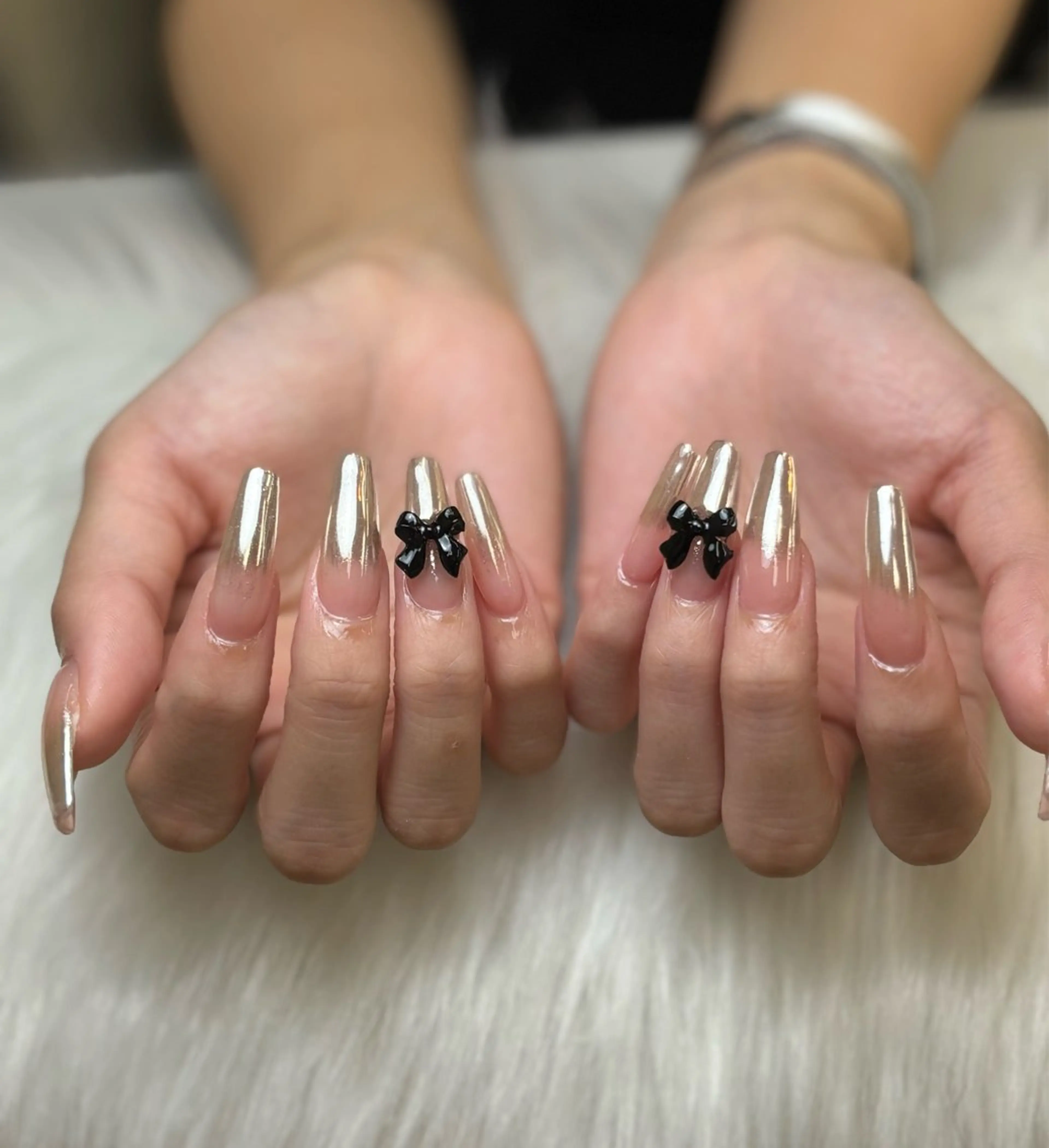 ネイル アートネイル グラデーション キラキラネイル ニュアンスネイル オフィスネイル Jenn Nail Salonのネイルデザイン