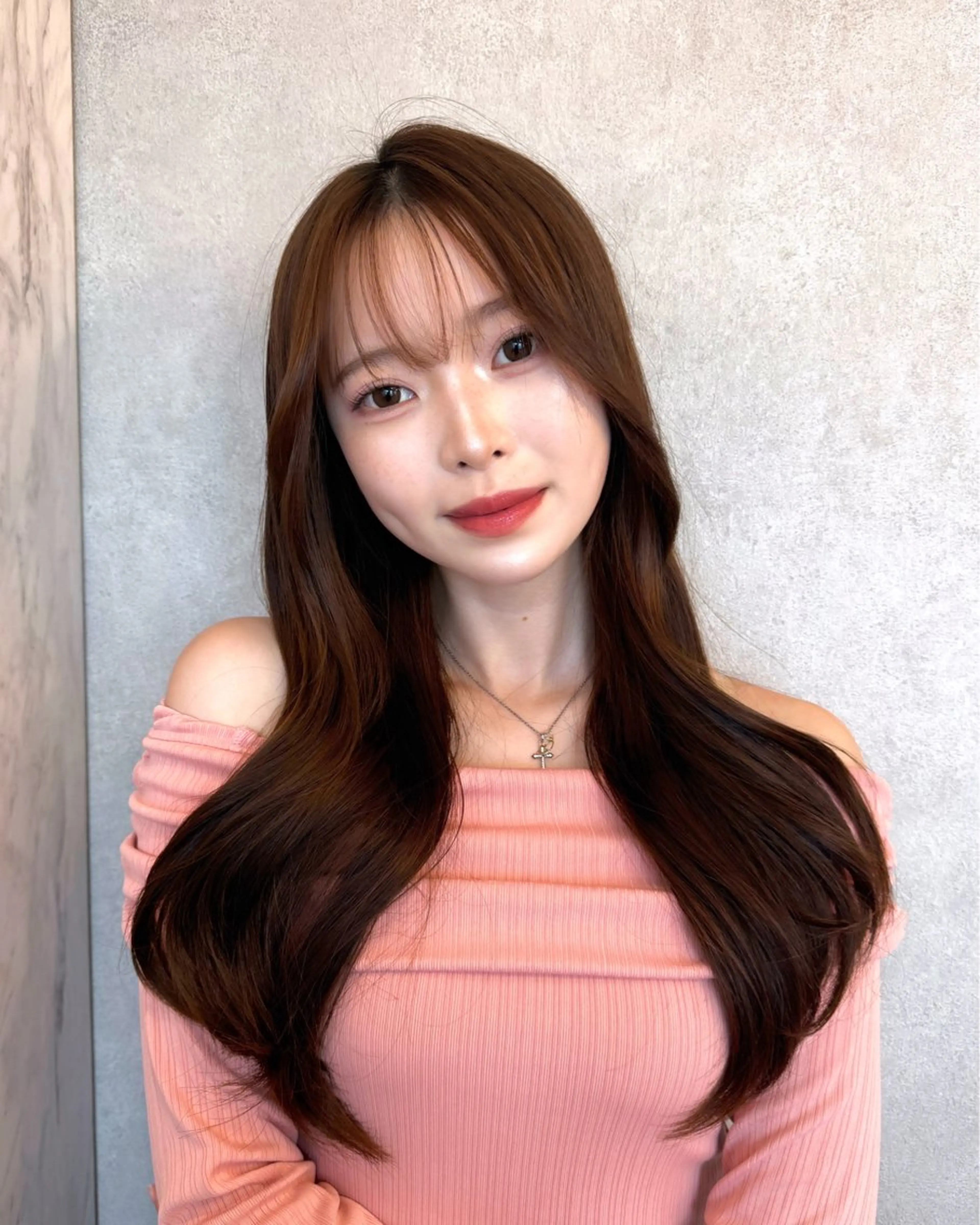 ロング くびれヘア 顔周りカット カット ヘアカラー トリートメント 🎀しゅな/韓国 レイヤー/透明感♡のヘアスタイル